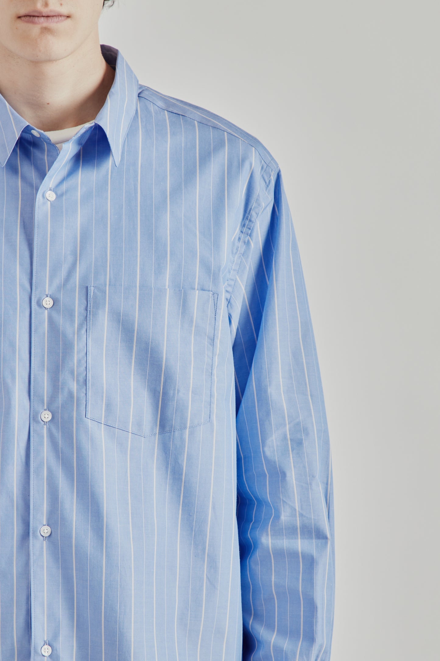 Still by Hand SS26 Regular Collar Shirt Blue Stripe2495