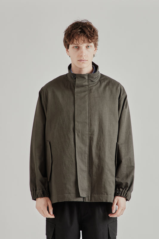 Still by Hand SS26 Stand Collar Blouson Charcoal2516