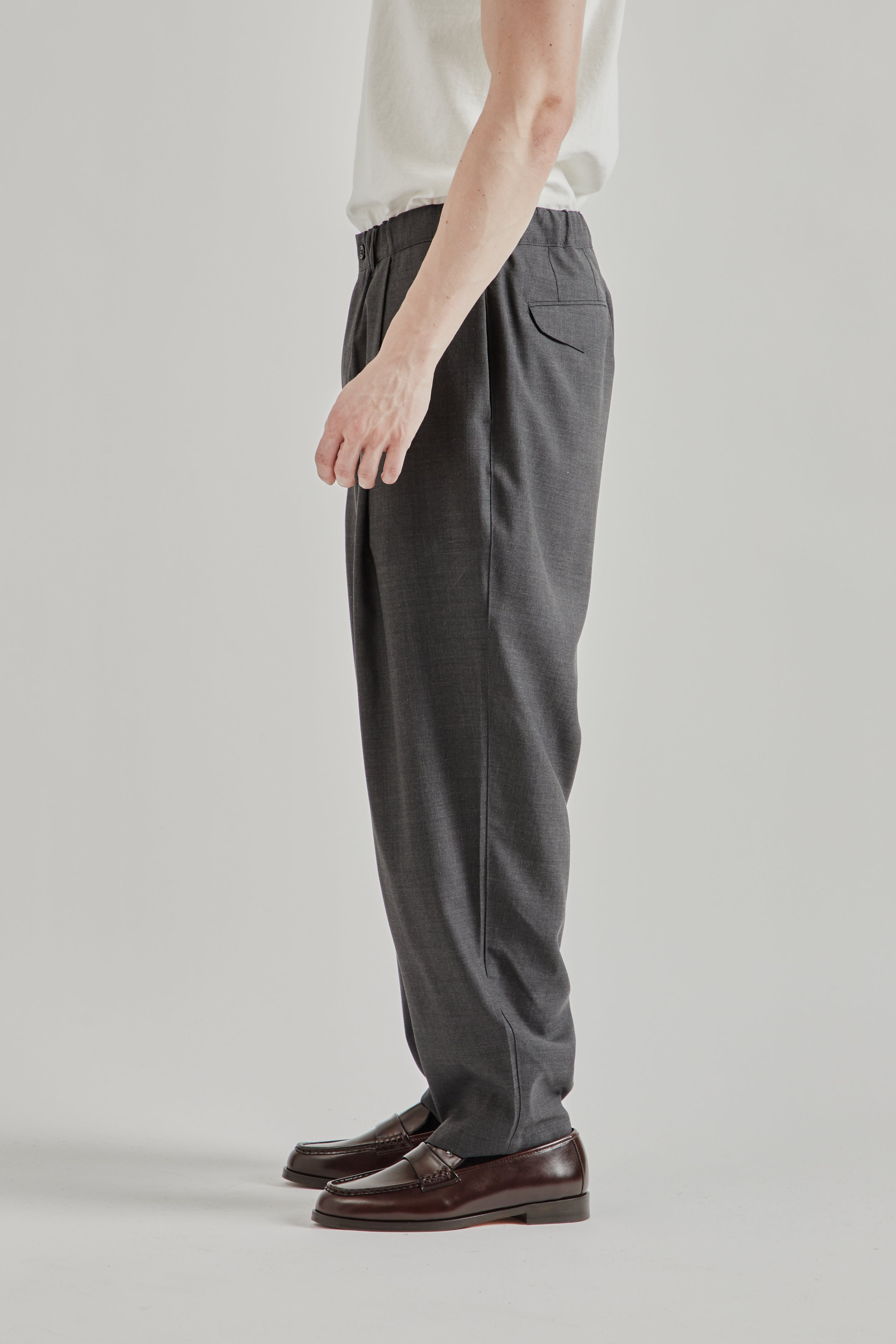 Still by Hand Summer Wool Wide Pants - Charcoal | Wallace