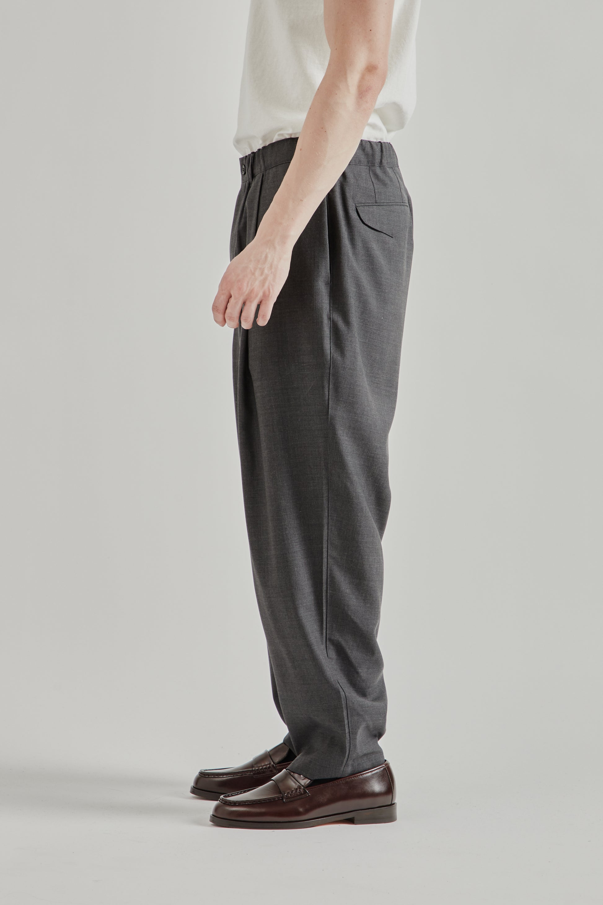 Still by Hand SS26 Summer Wool Wide Pants Charcoal2146