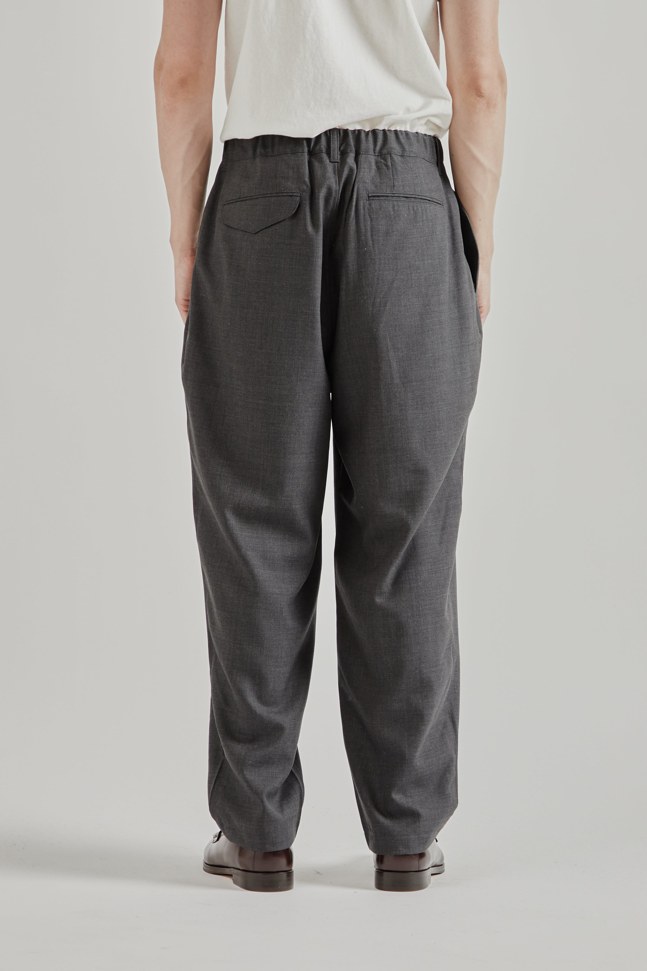 Still by Hand Summer Wool Wide Pants - Charcoal | Wallace