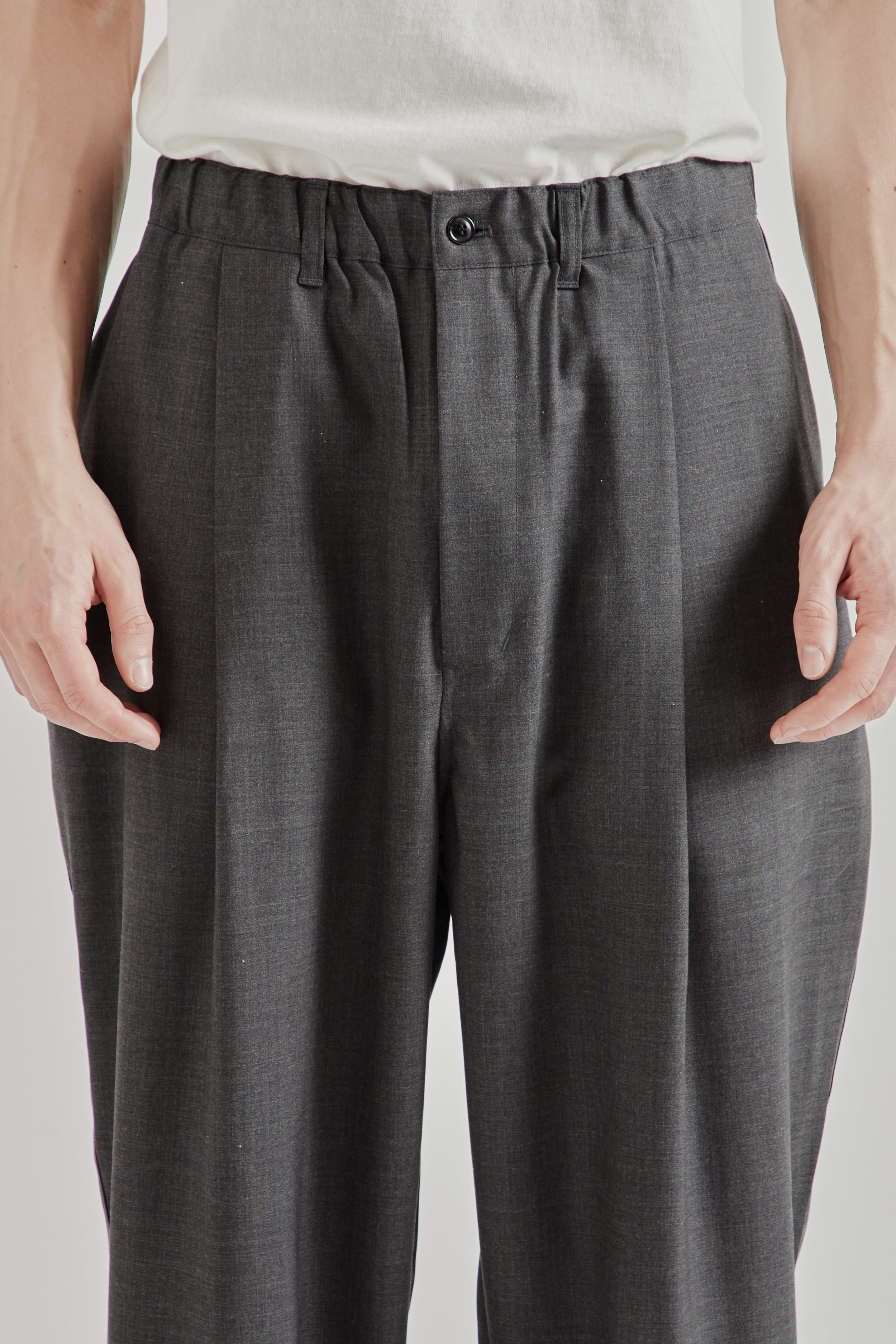 Still by Hand Summer Wool Wide Pants - Charcoal | Wallace