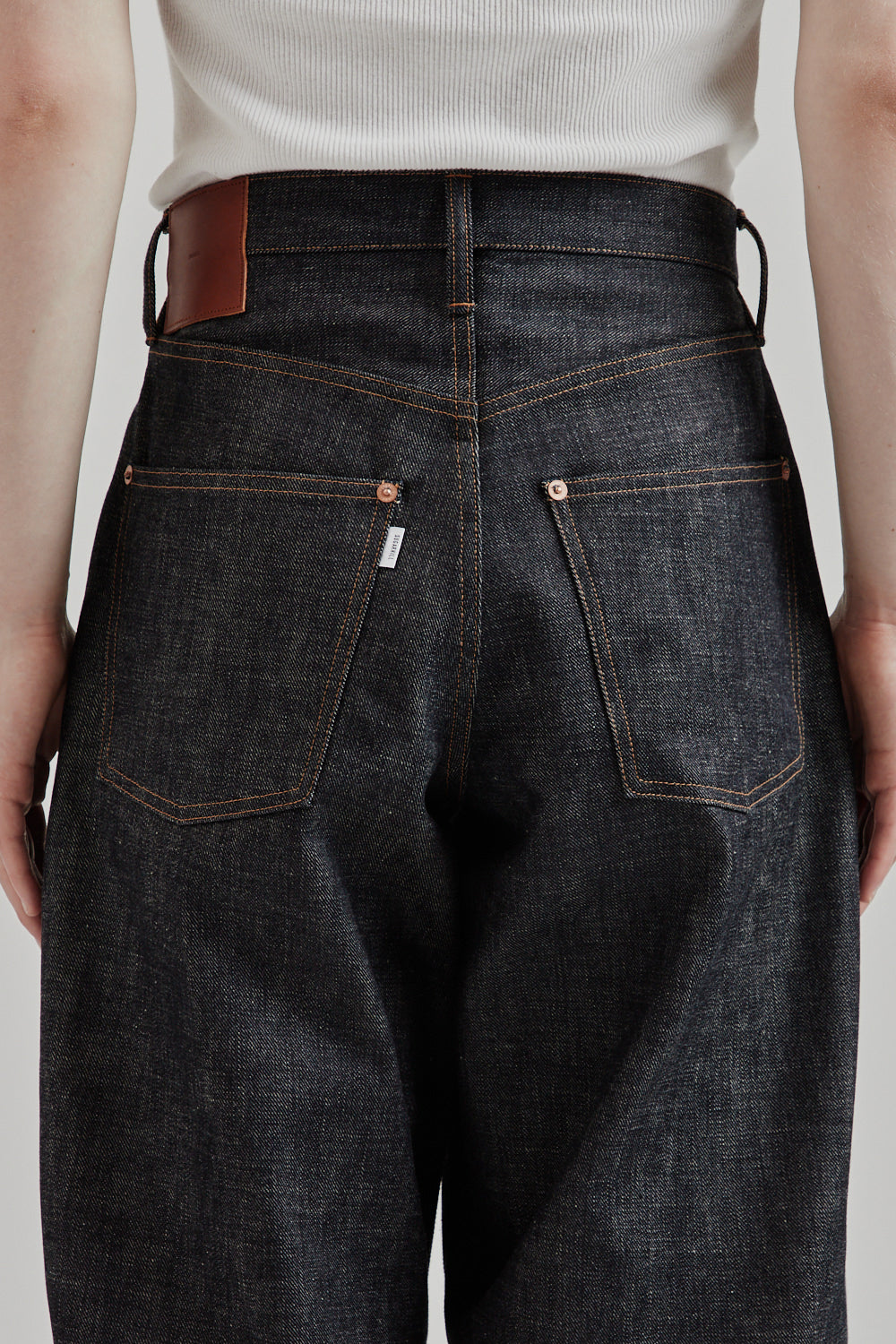 Sugarhill SS25 Modern Denim Pants Wide Cut Rigid Indigo 8