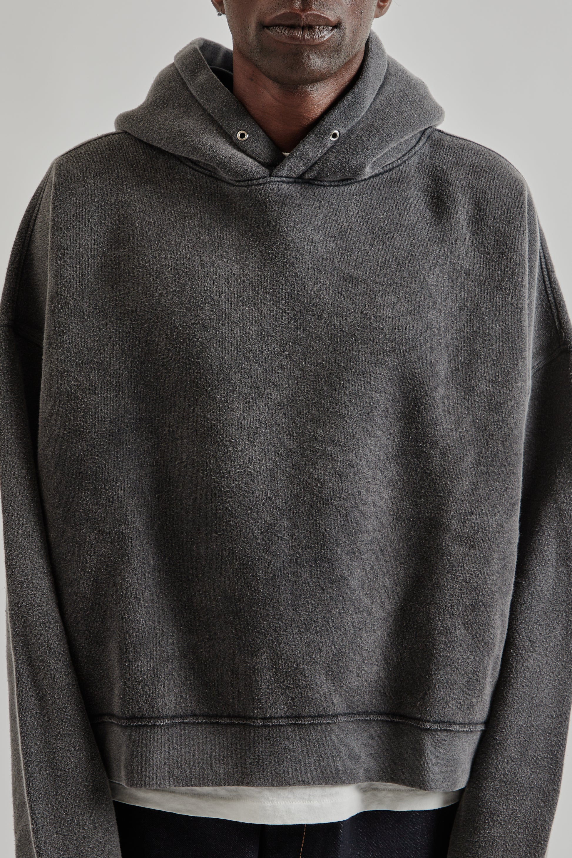 Sunflower FW25 Hood Sweat Anthracite Washed 6