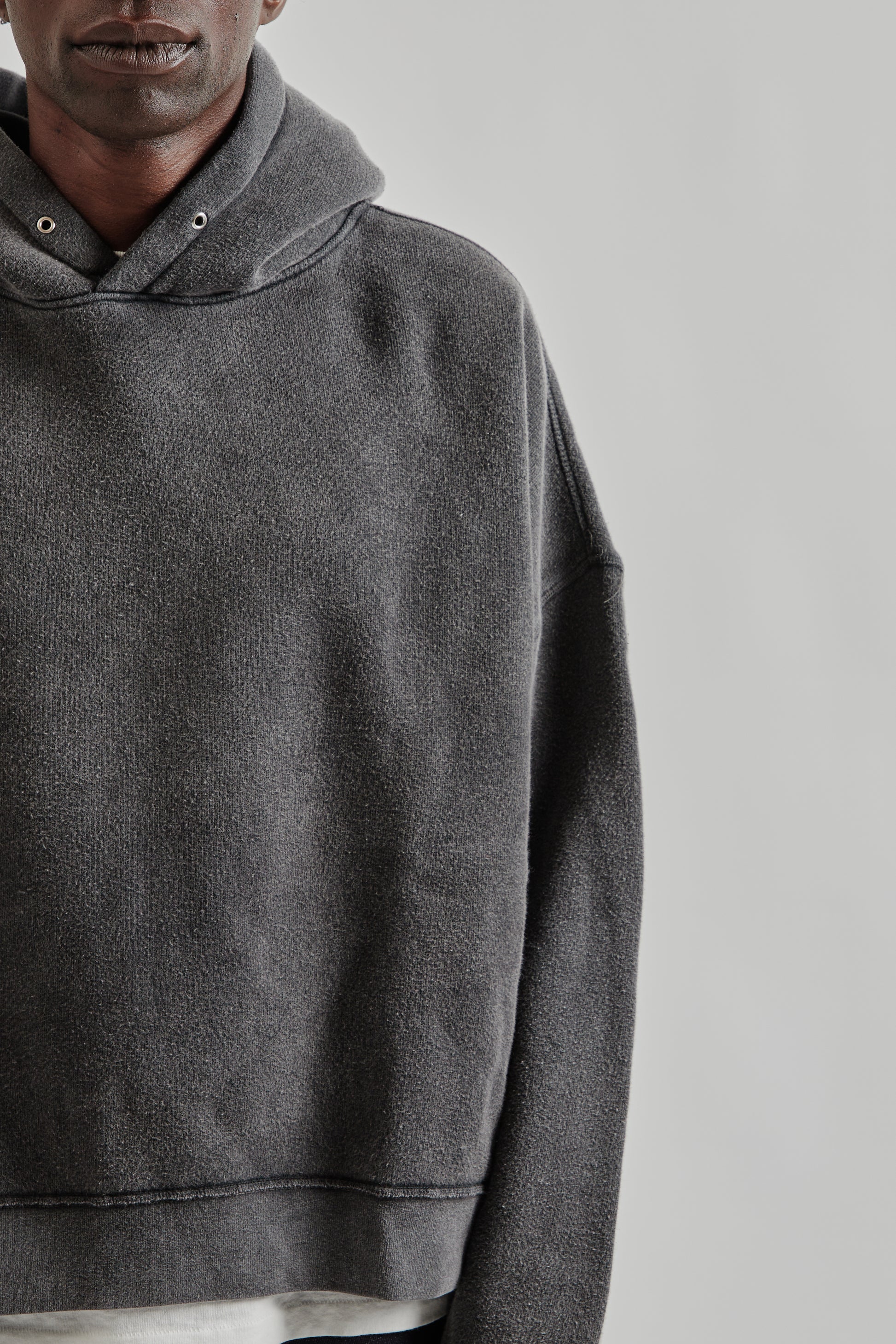 Sunflower FW25 Hood Sweat Anthracite Washed 7