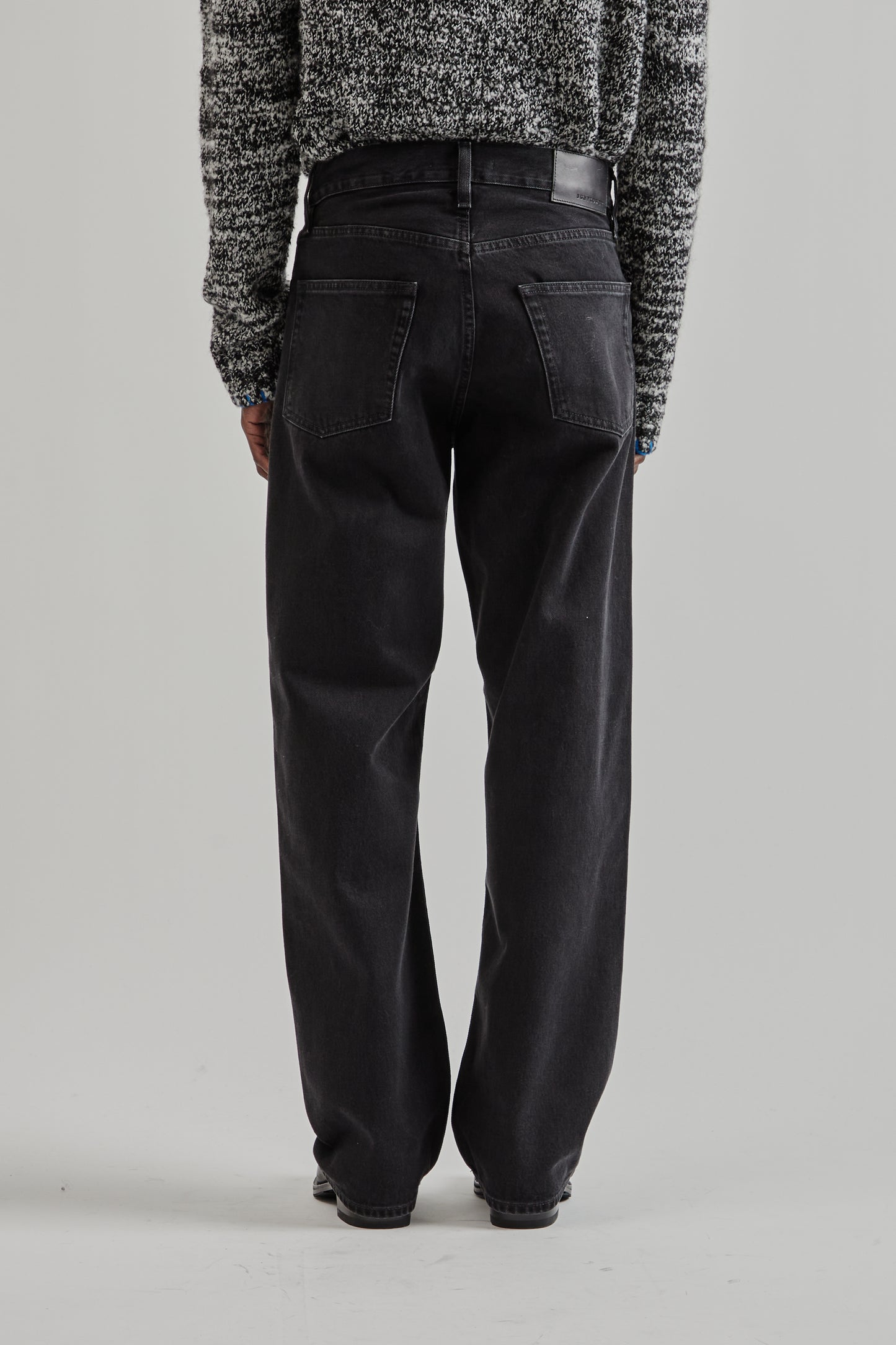 Sunflower FW25 Loose Denim Black Washed10