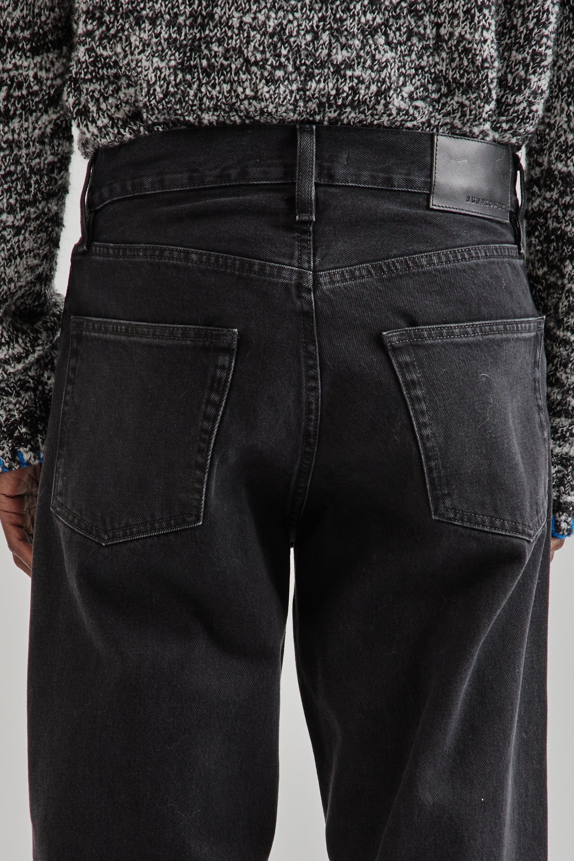 Sunflower FW25 Loose Denim Black Washed12