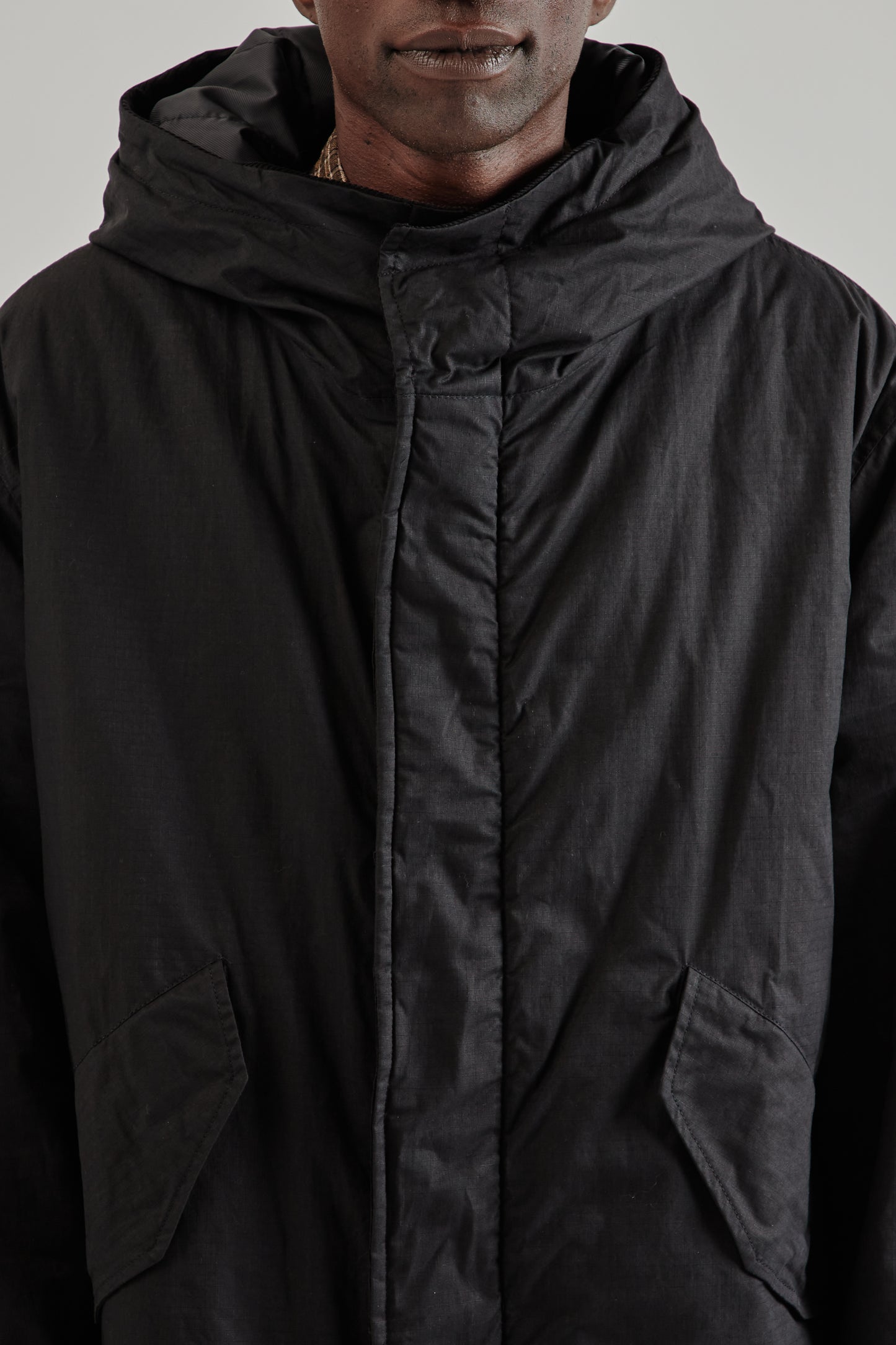 Sunflower FW25 Waxed Parka Coat Black13