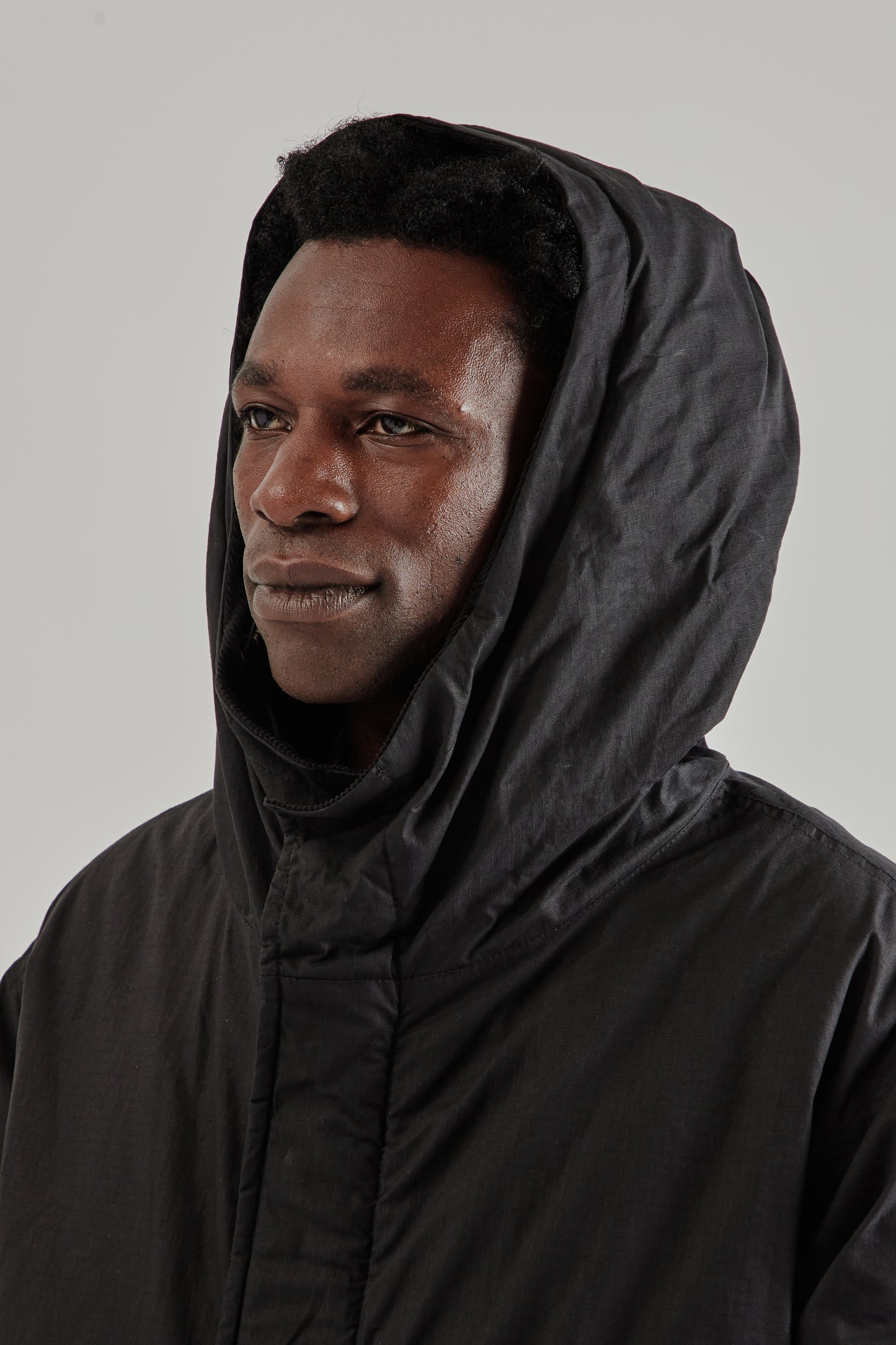 Sunflower FW25 Waxed Parka Coat Black21