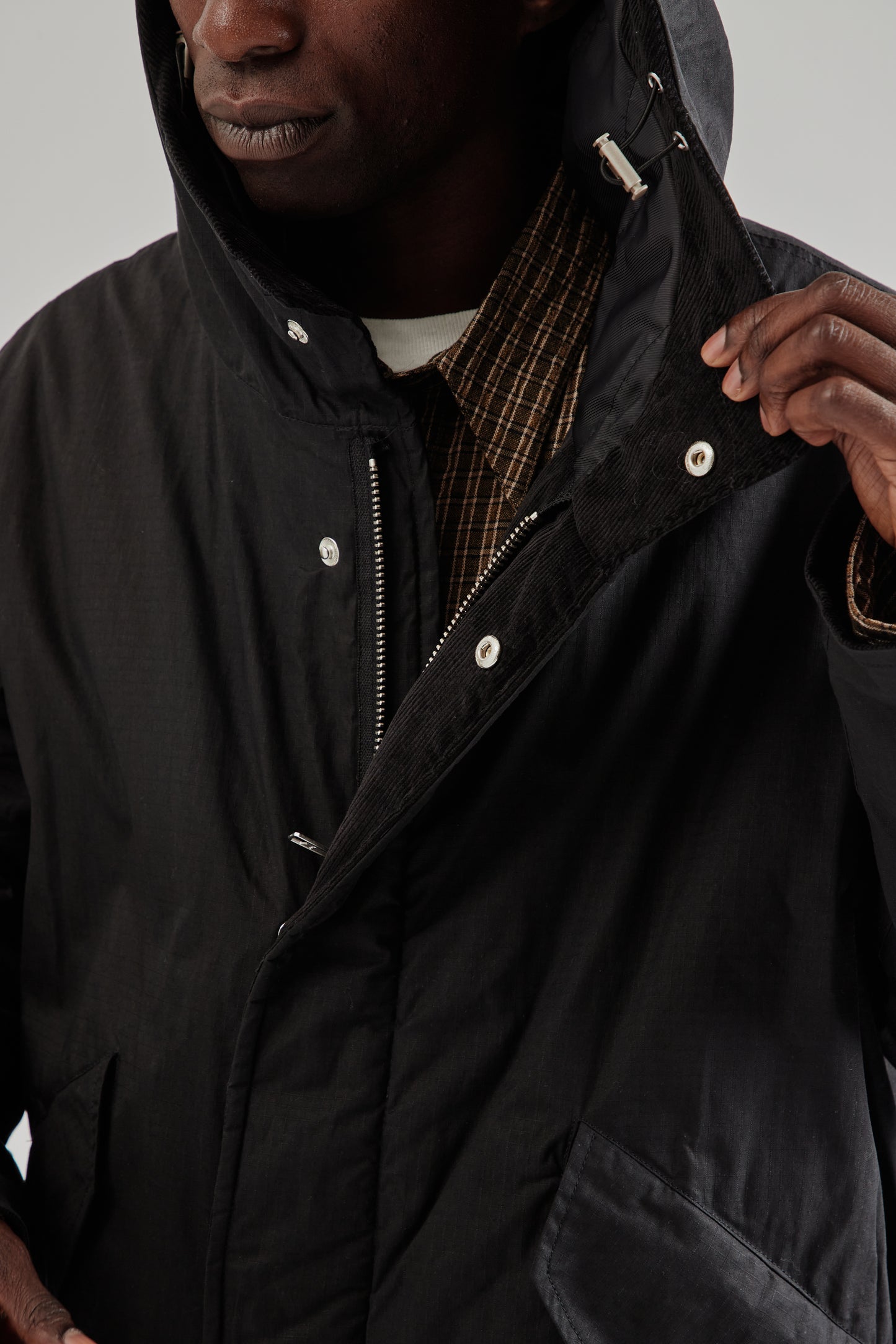 Sunflower FW25 Waxed Parka Coat Black25