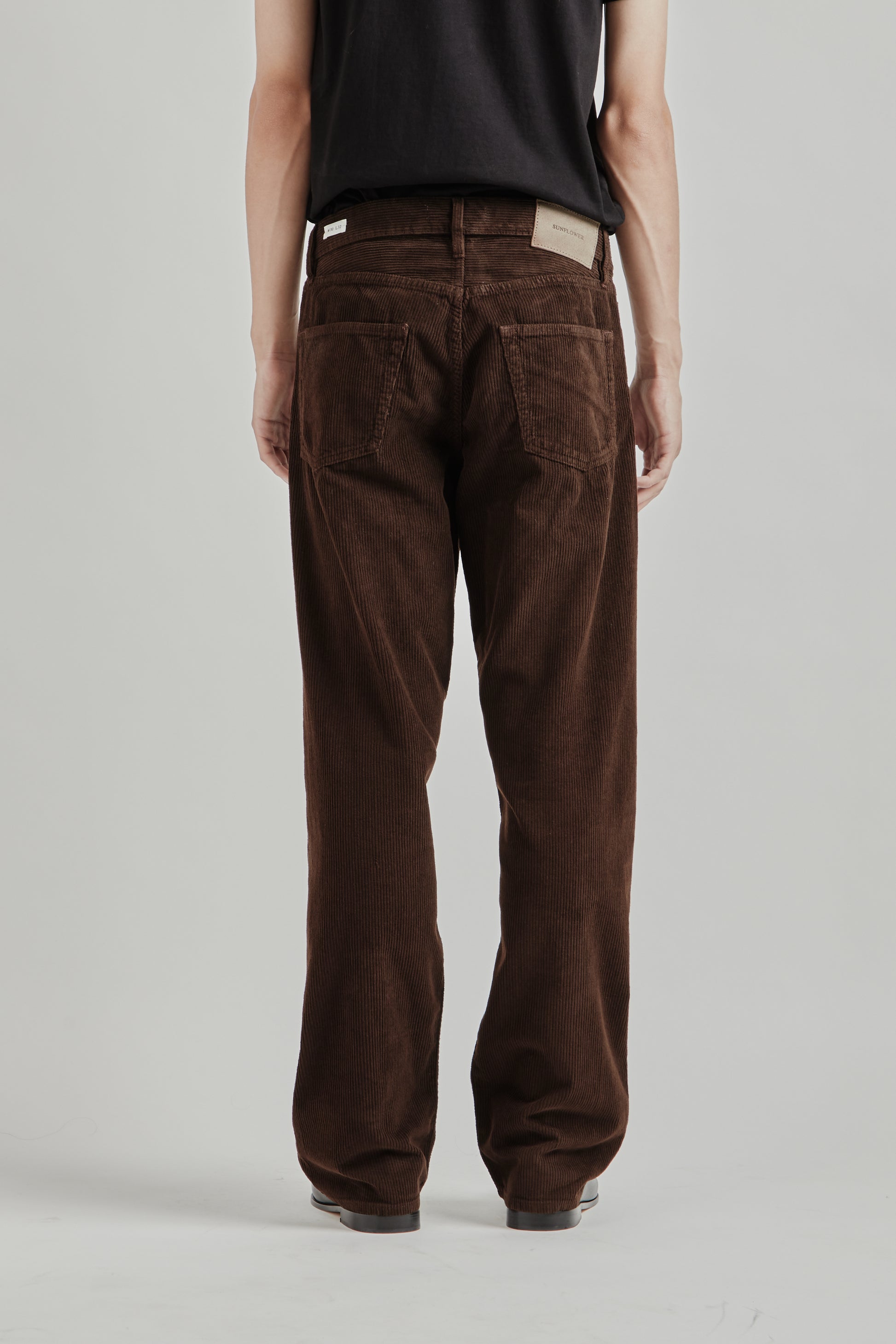 Sunflower FW26 Loose Cord Pant Brown1876