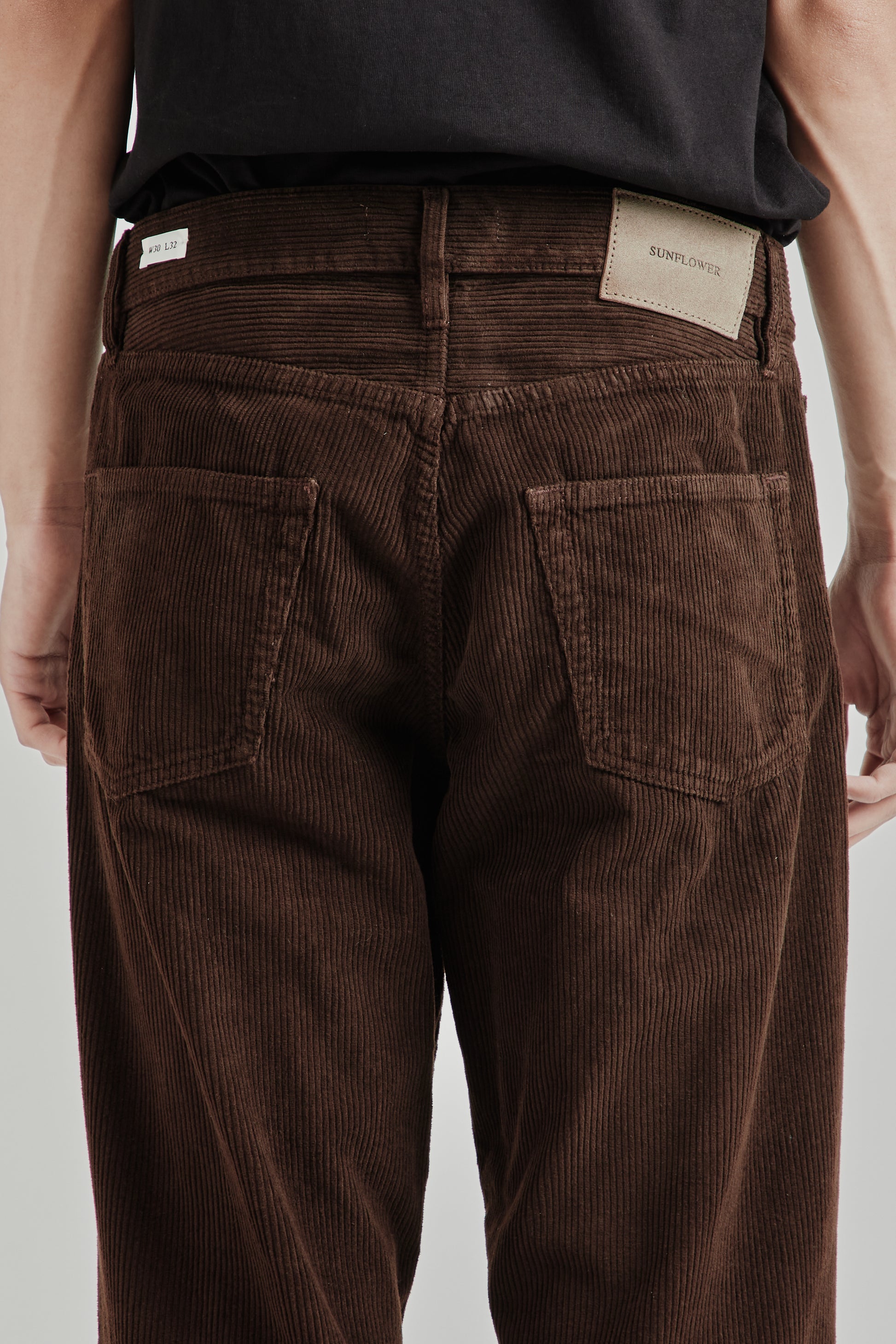 Sunflower FW26 Loose Cord Pant Brown1878