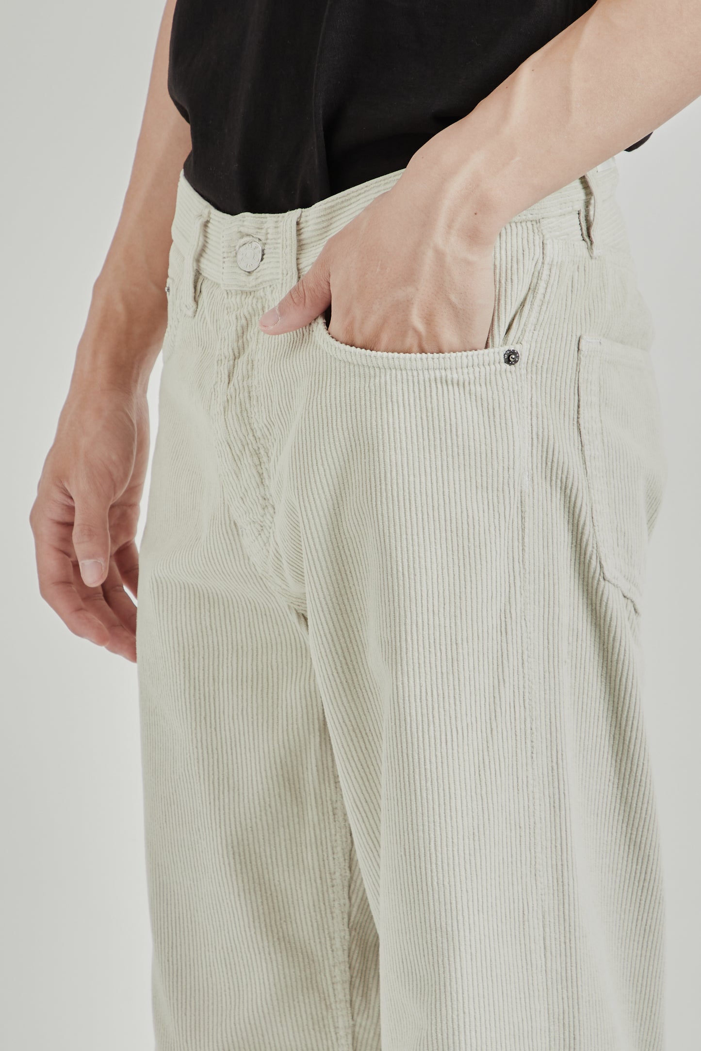 Sunflower FW26 Loose Cord Pant Taupe1932