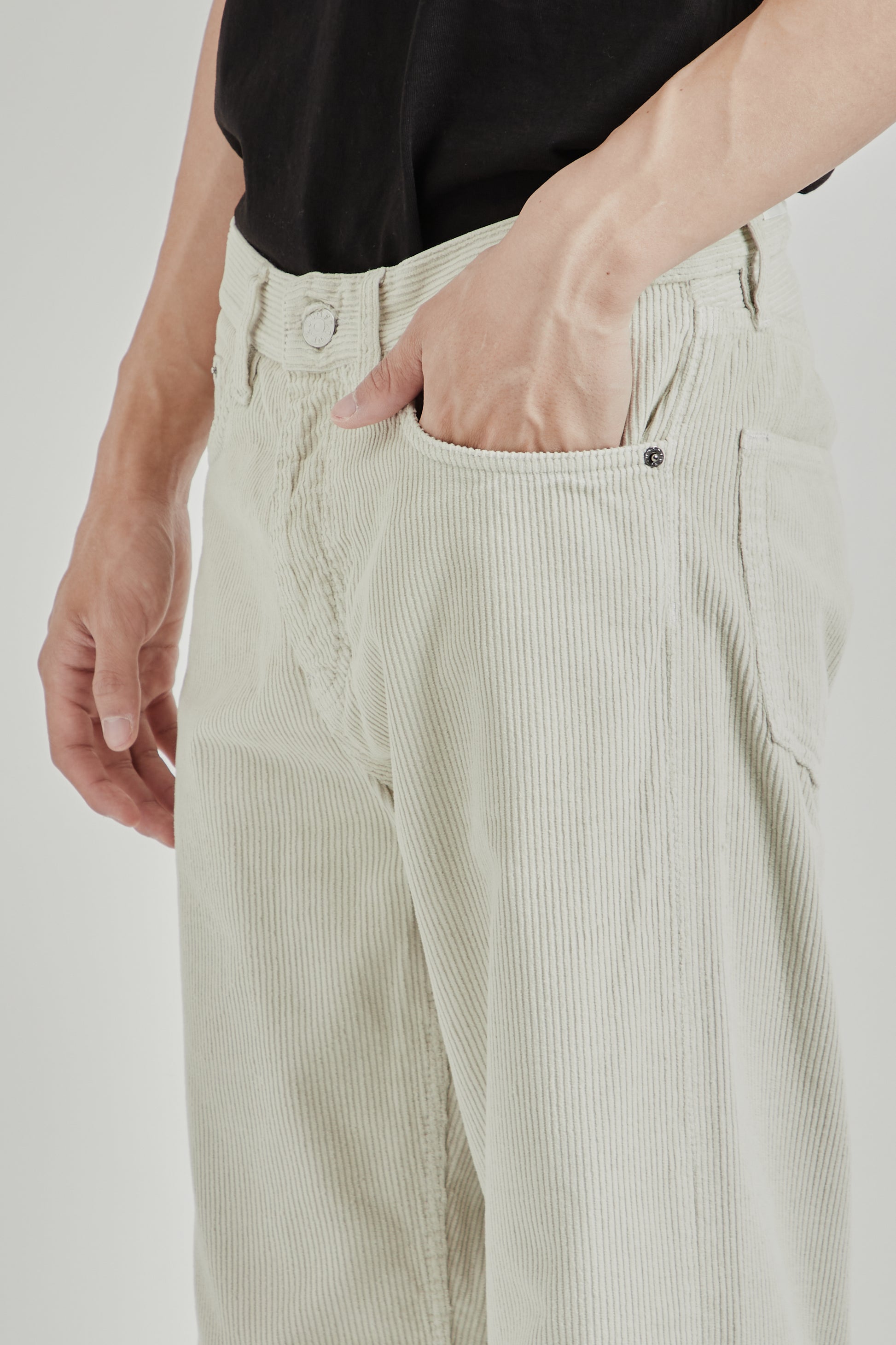 Sunflower FW26 Loose Cord Pant Taupe1932