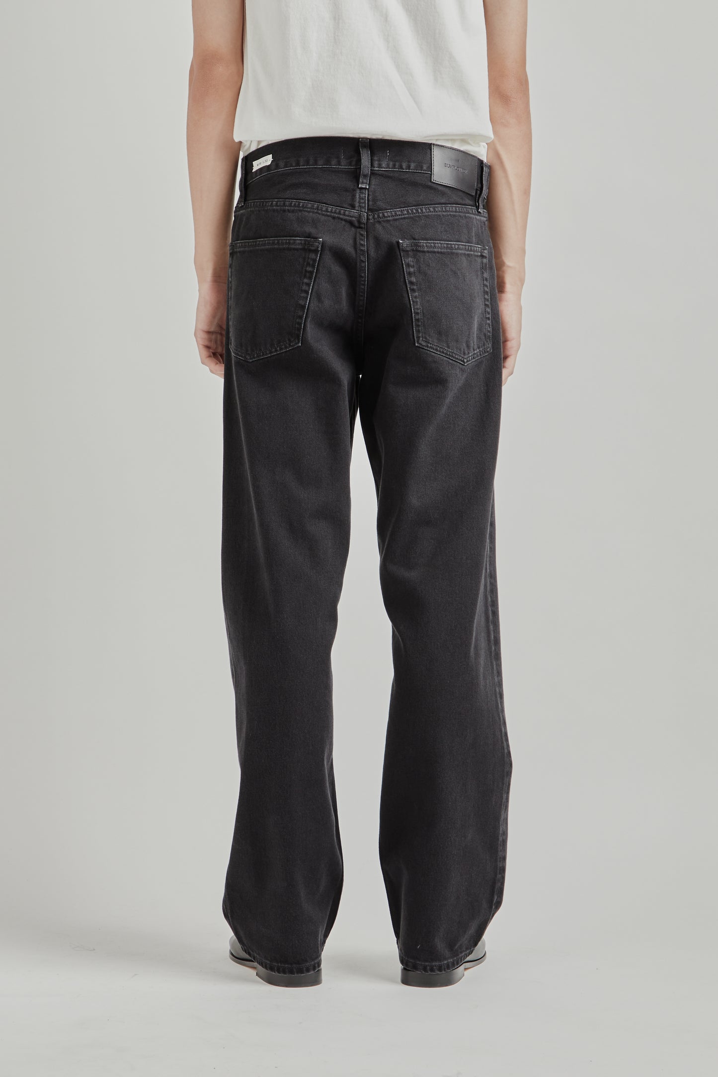 Sunflower FW26 Loose Denim Washed Black2018