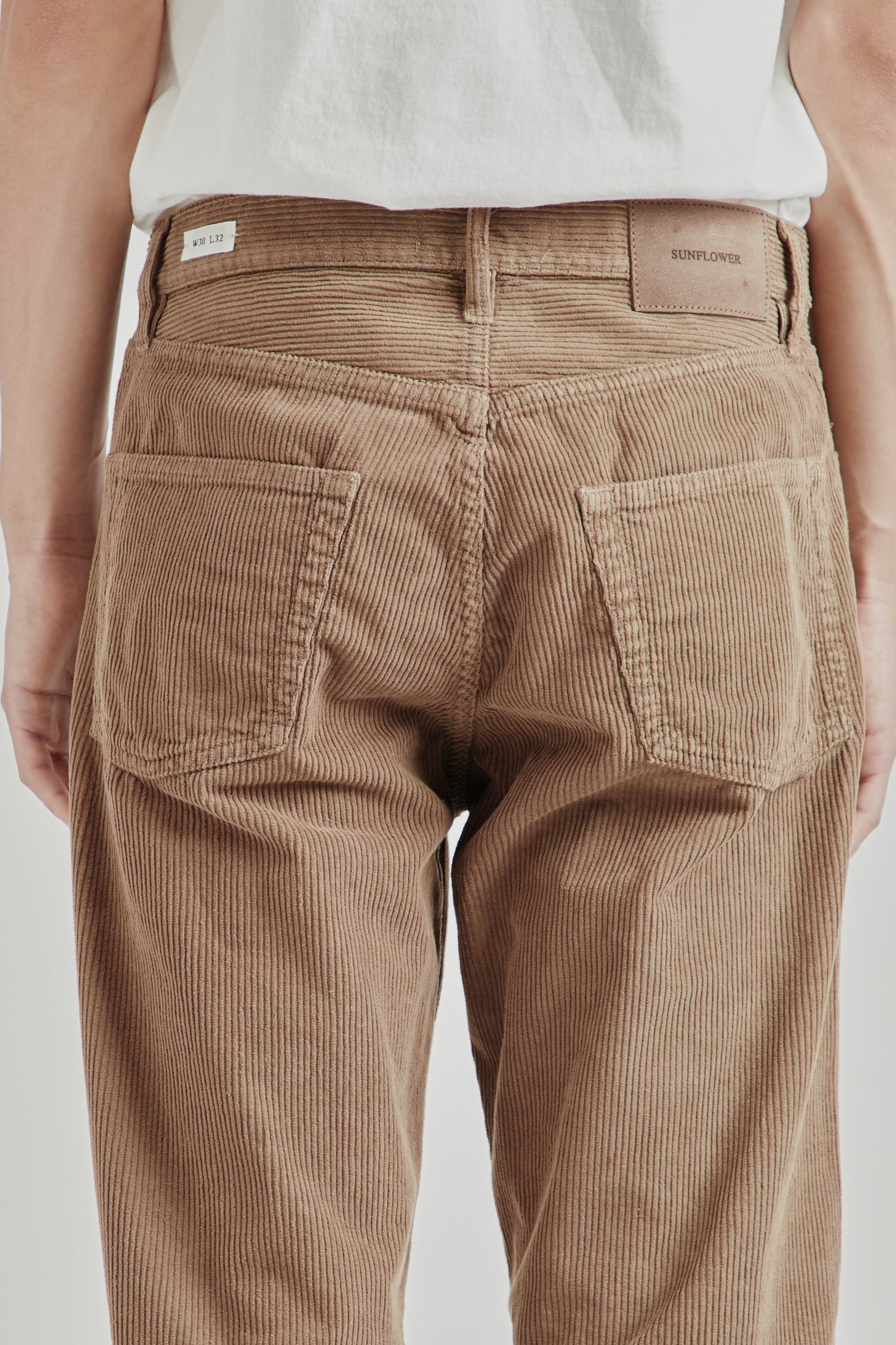 Sunflower FW26 Loose Pants Ivory2043