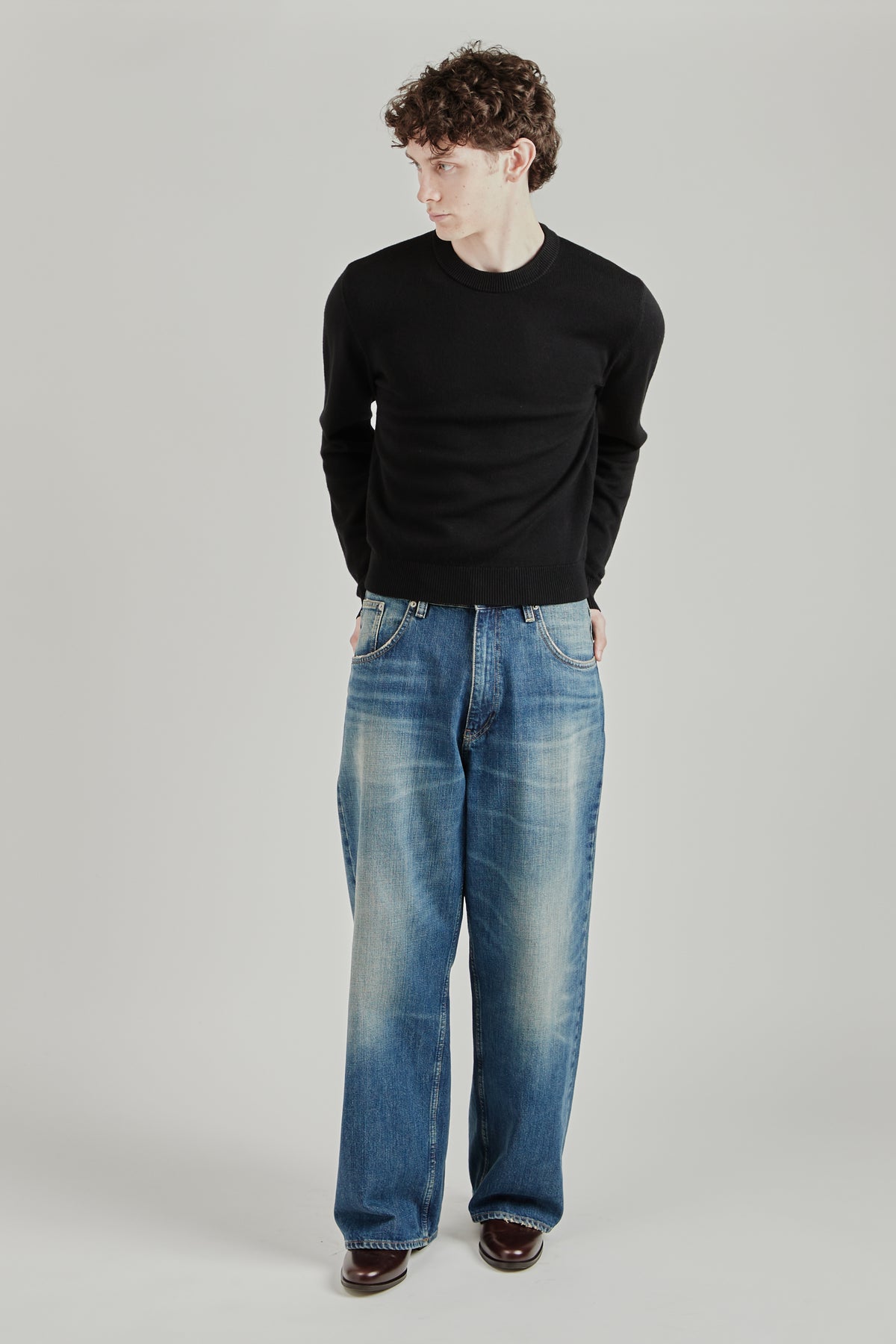 Moon Merino Cropped - Black