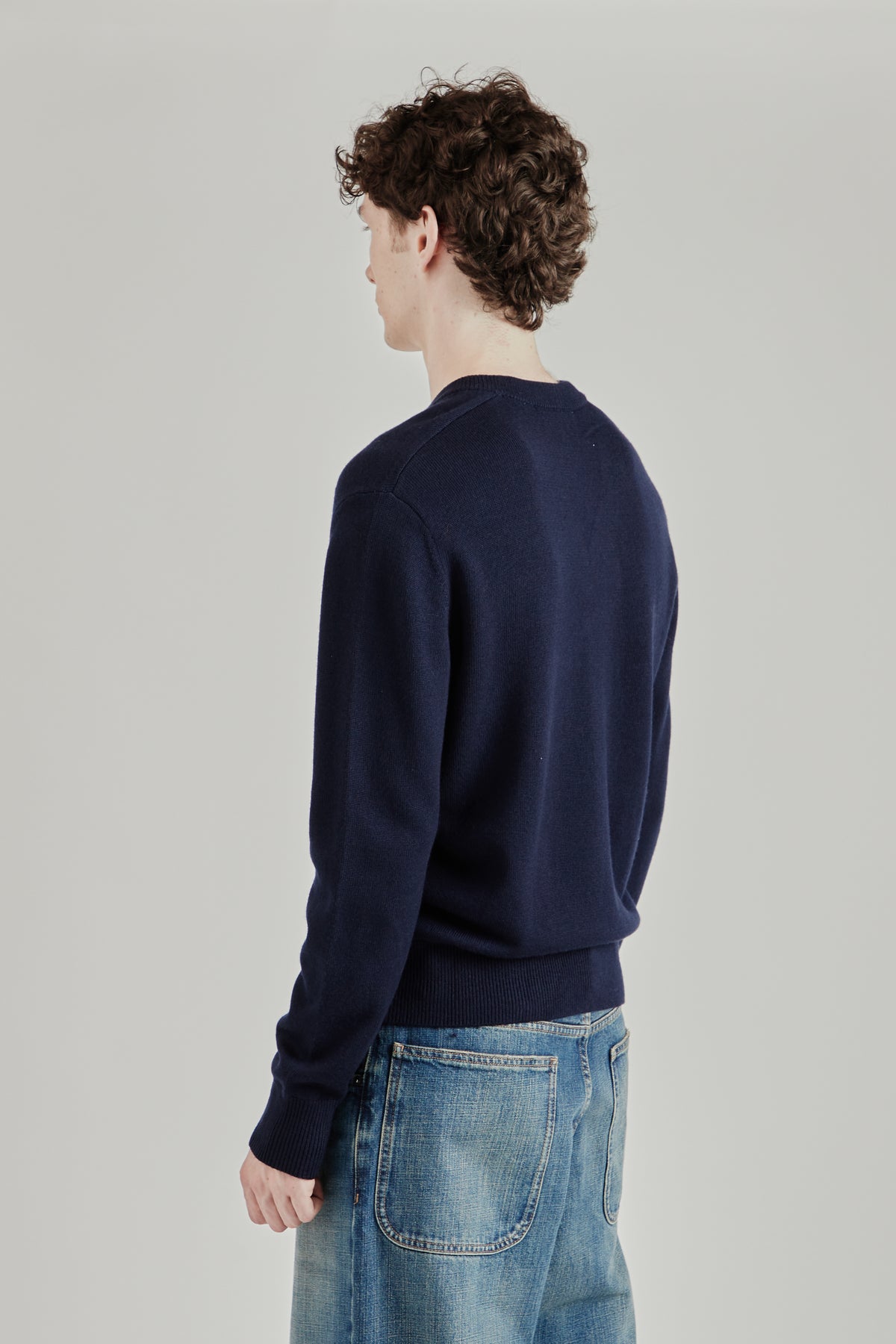 Moon Merino V Neck - Navy
