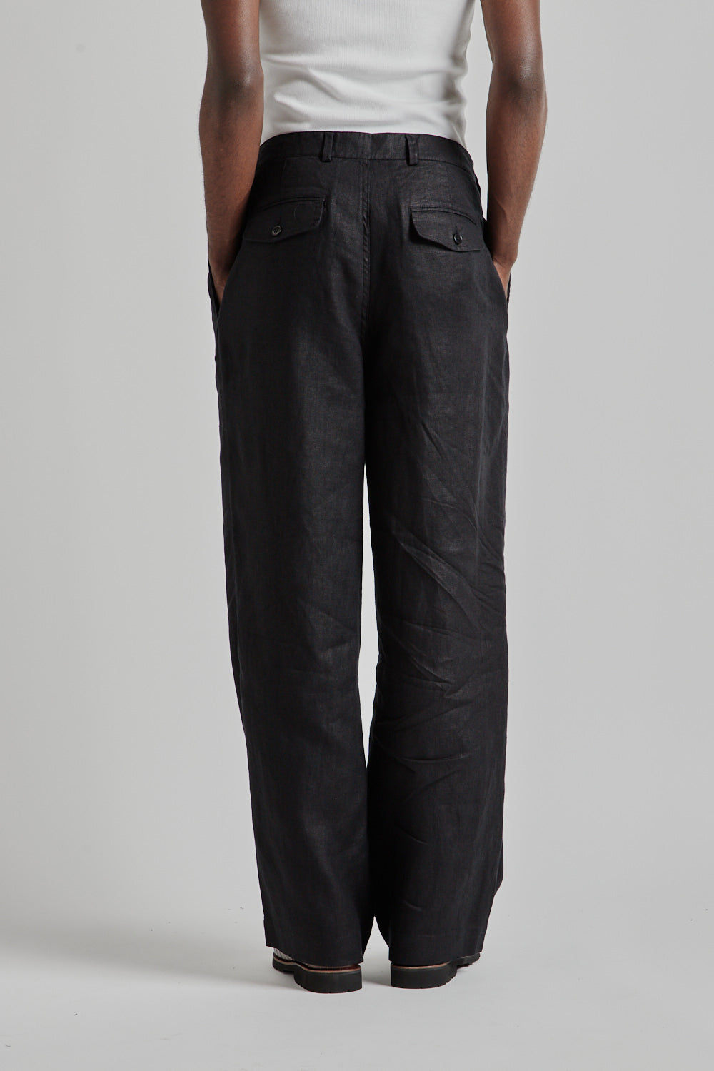 Pleated Linen Pants - Black