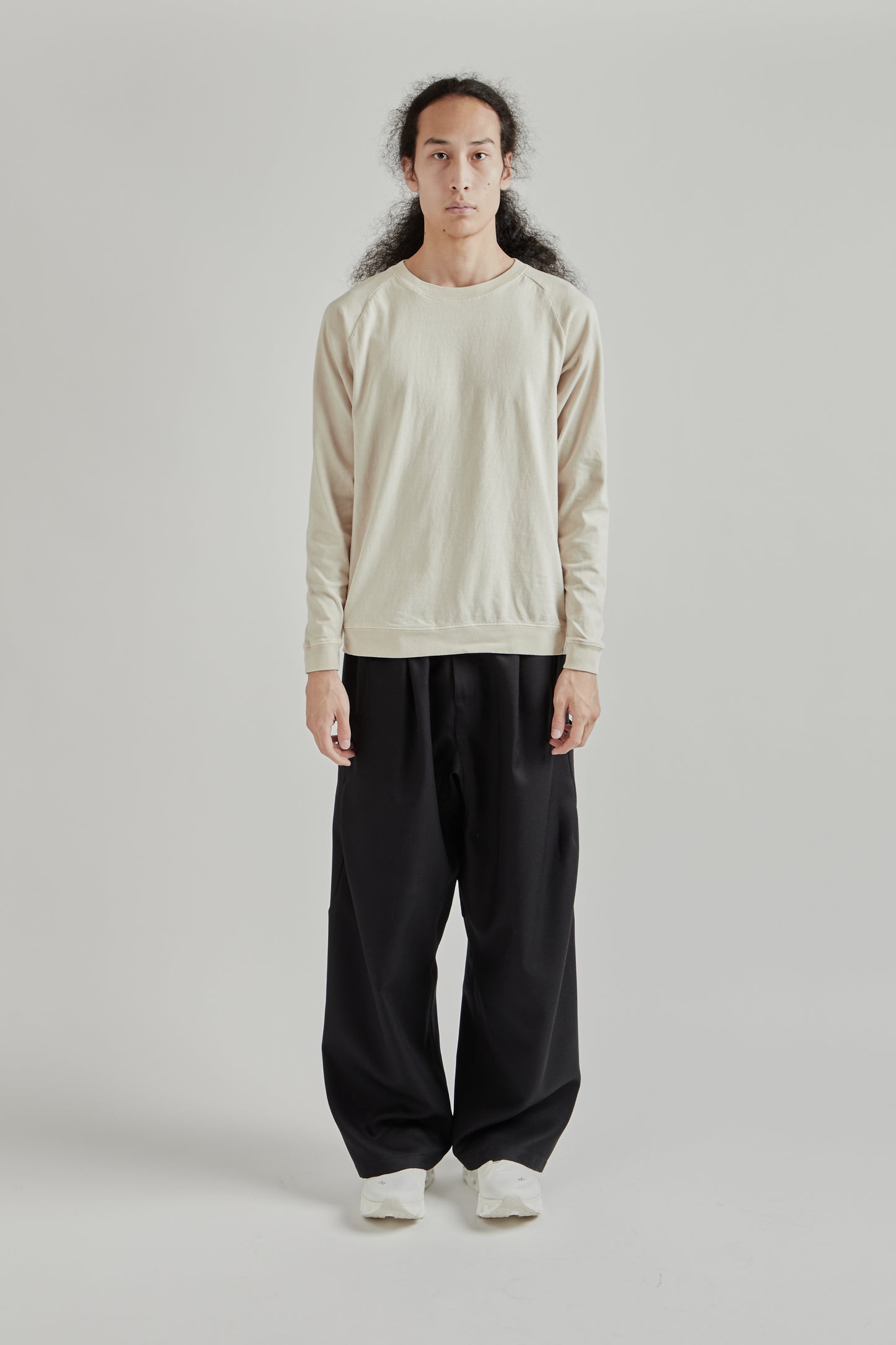 Pigment L/S Raglan Tee - Oatmilk