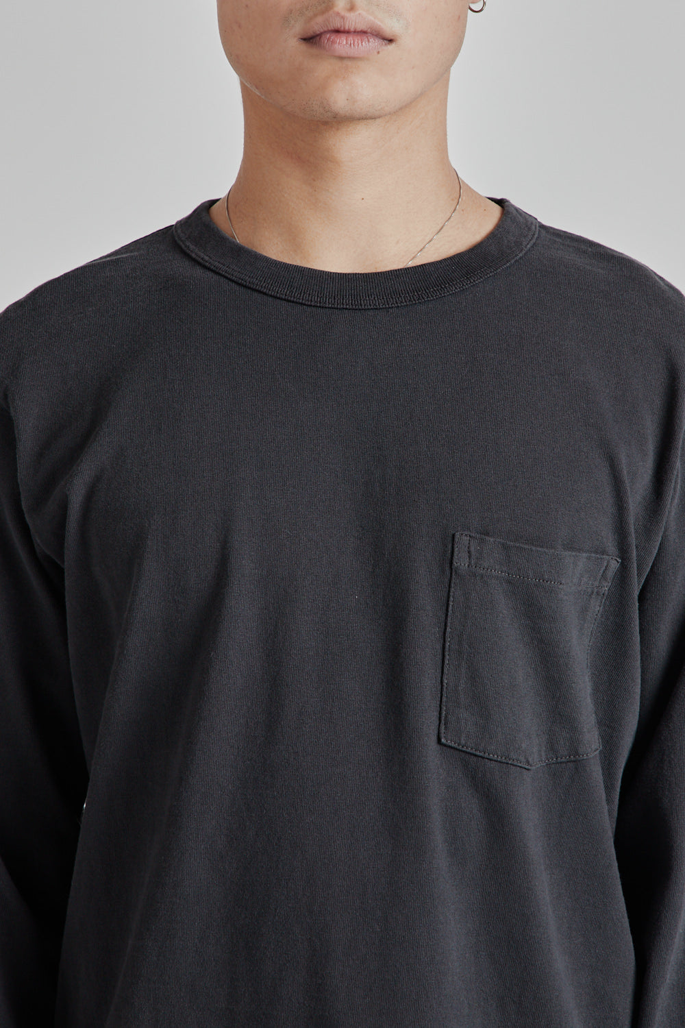 Velva Sheen Pigment Dyed Long Sleeve Pocket Tee Black 6