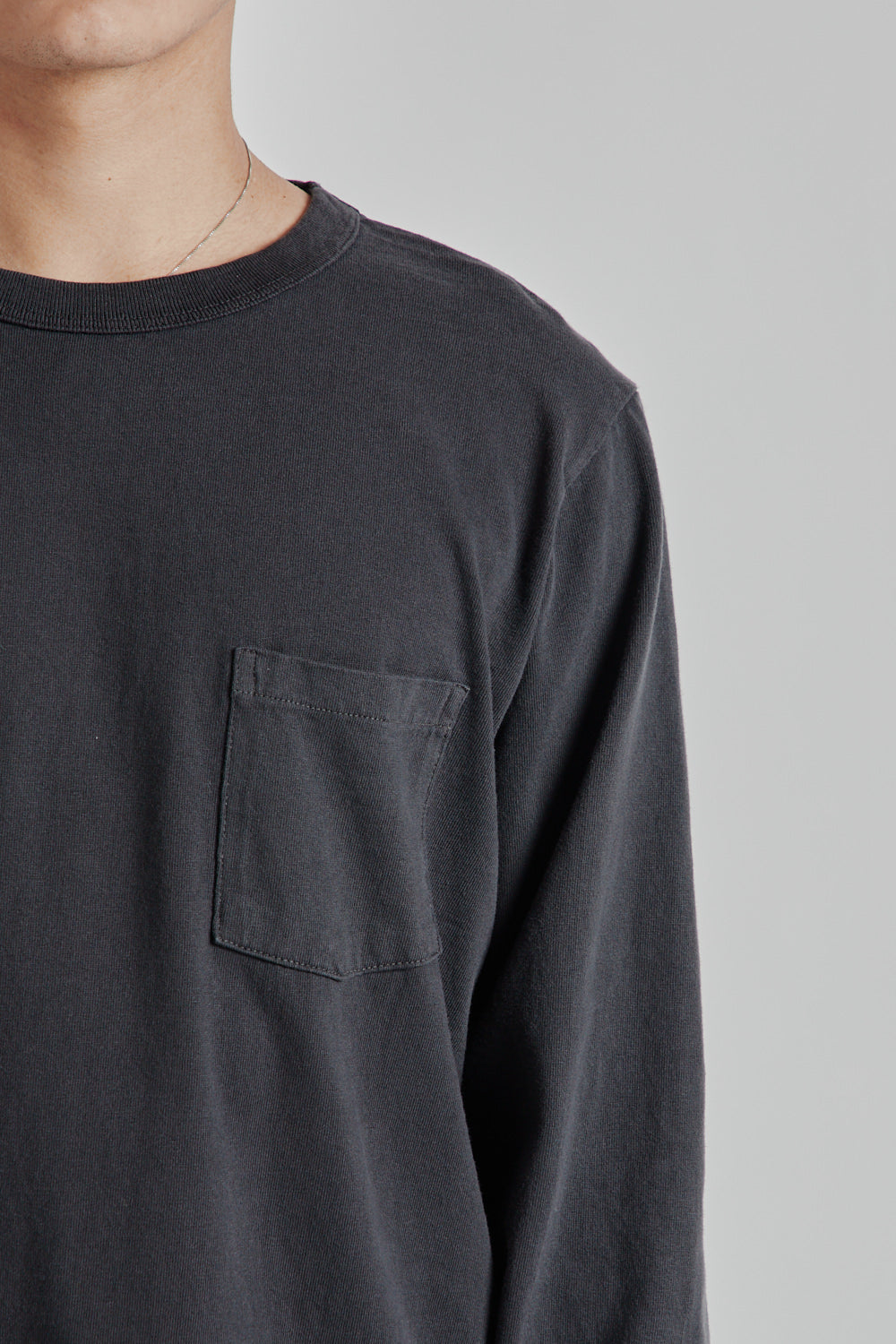 Velva Sheen Pigment Dyed Long Sleeve Pocket Tee Black 7