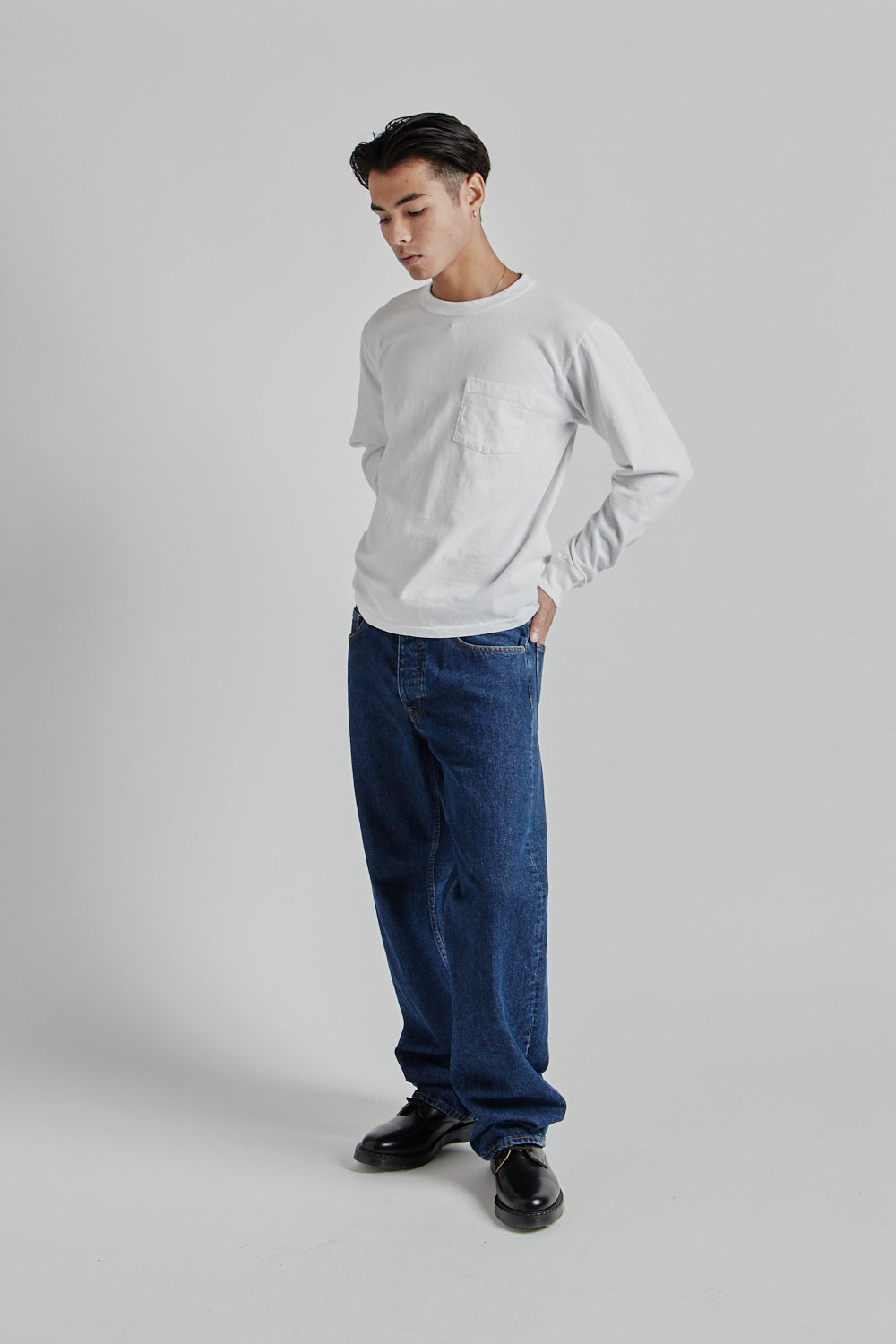 Velva Sheen Pigment Dyed Long Sleeve Pocket Tee White 9