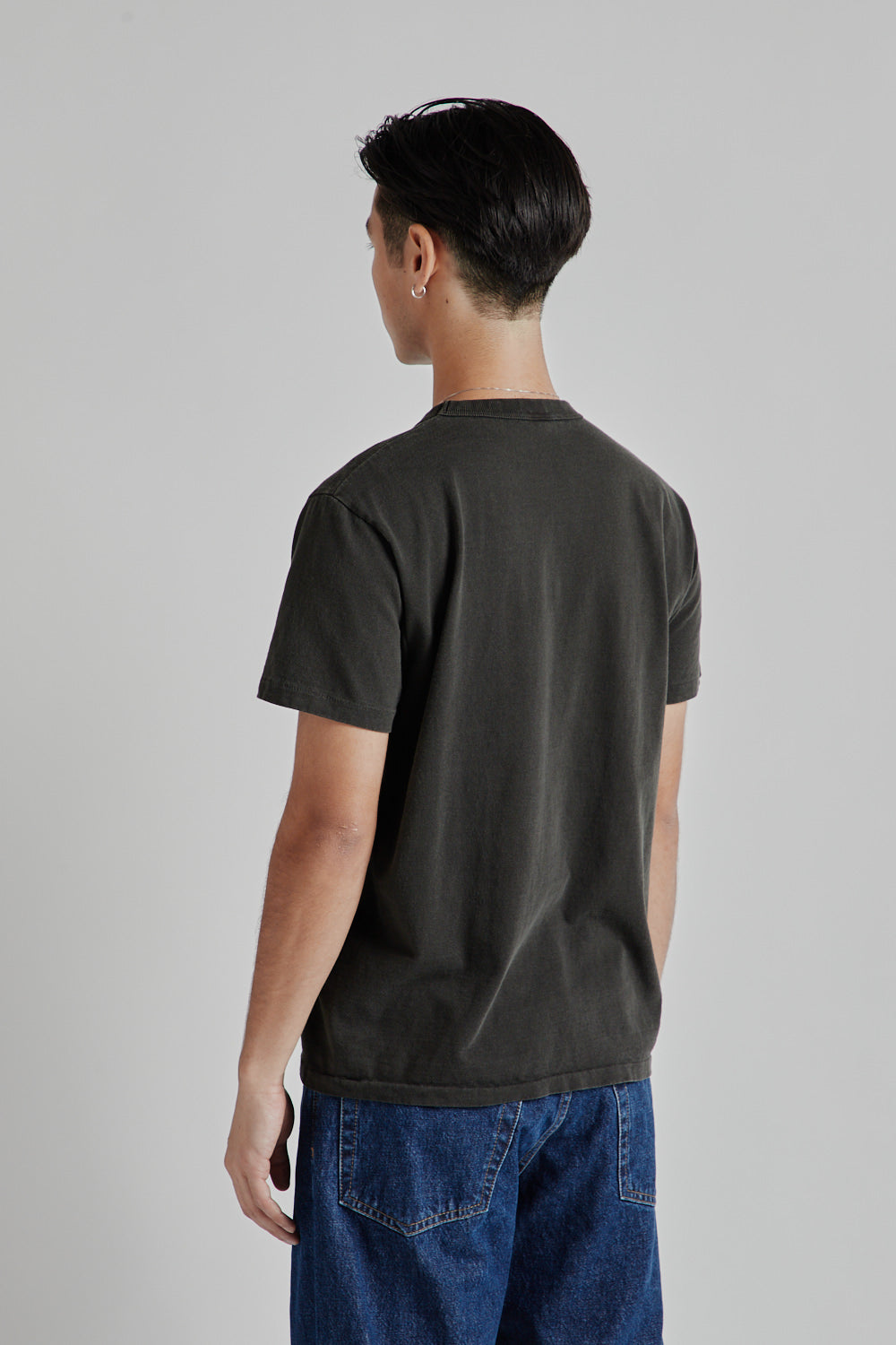 Velva Sheen Pigment Dyed Pocket Tee Black 4