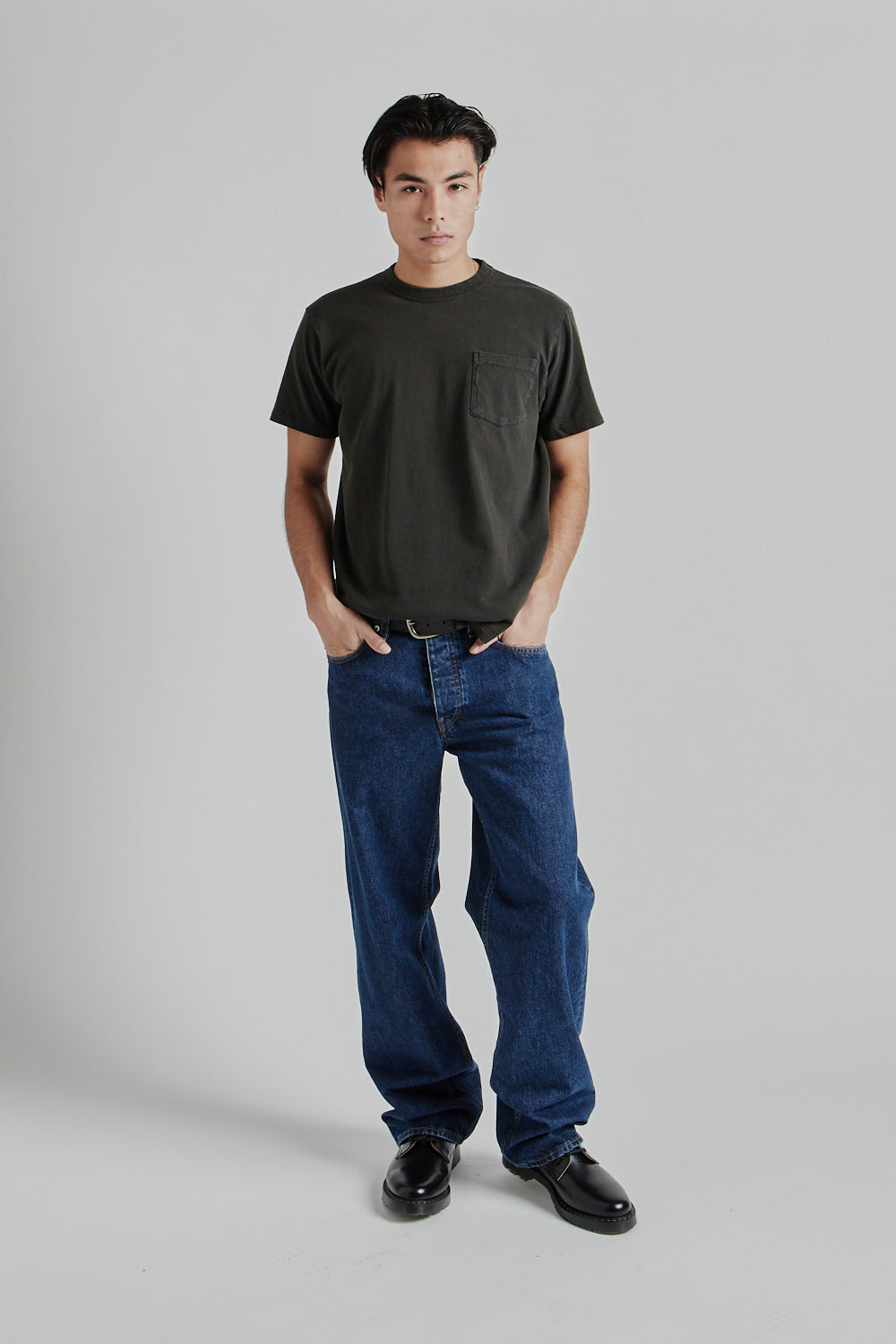 Velva Sheen Pigment Dyed Pocket Tee Black 8