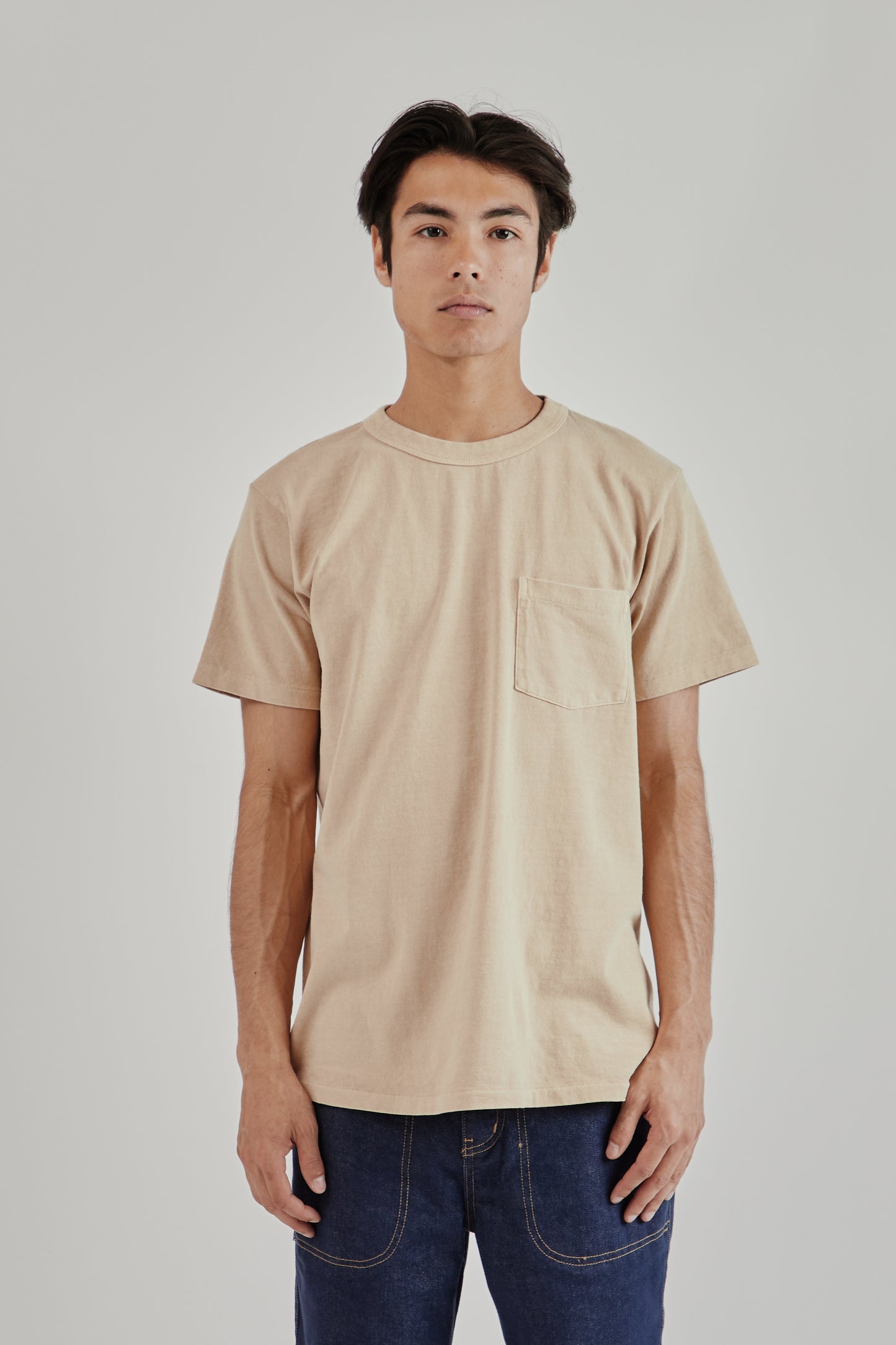 Velva Sheen SS25 Pigment Dyed Pocket Tee Smokey Beige 2