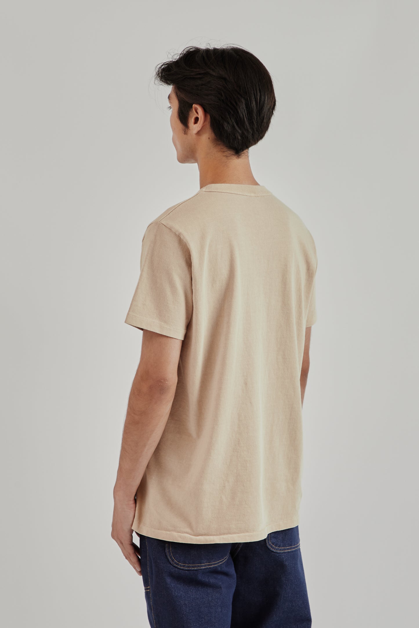 Velva Sheen SS25 Pigment Dyed Pocket Tee Smokey Beige 4