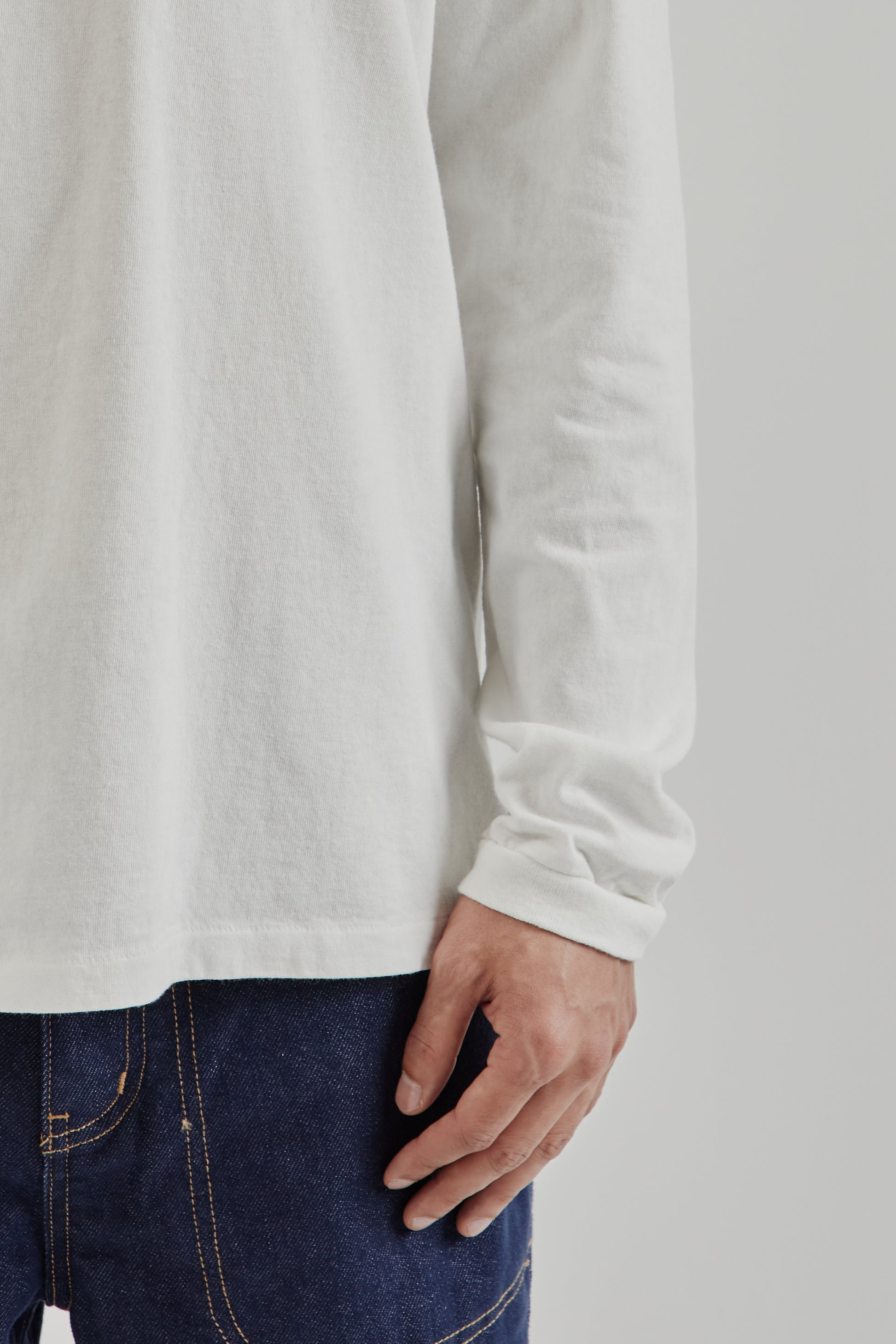 Velva Sheen SS25 Tubular Crewneck Long Sleeve Pocket Tee White 11