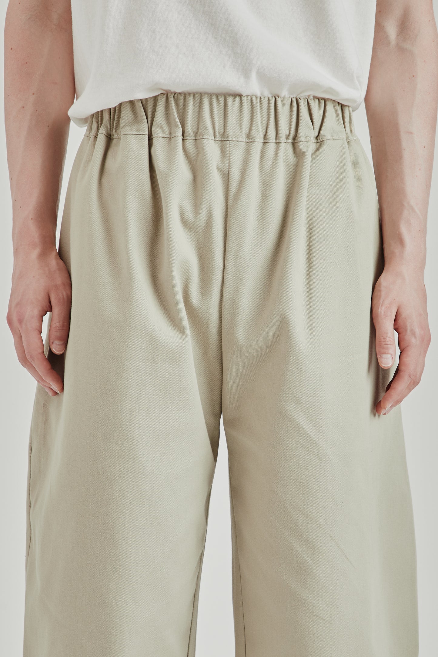Studio Pant - Pistachio Cream Twill