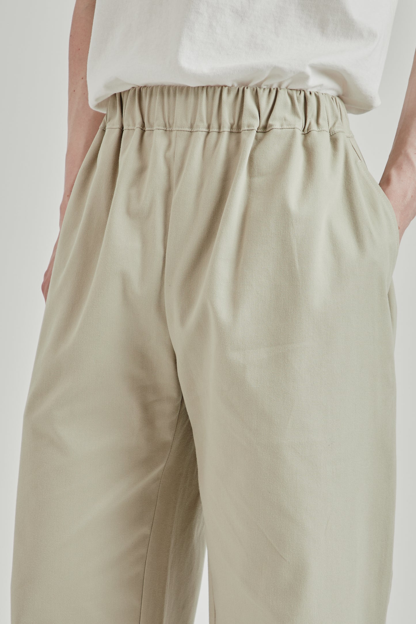 Studio Pant - Pistachio Cream Twill