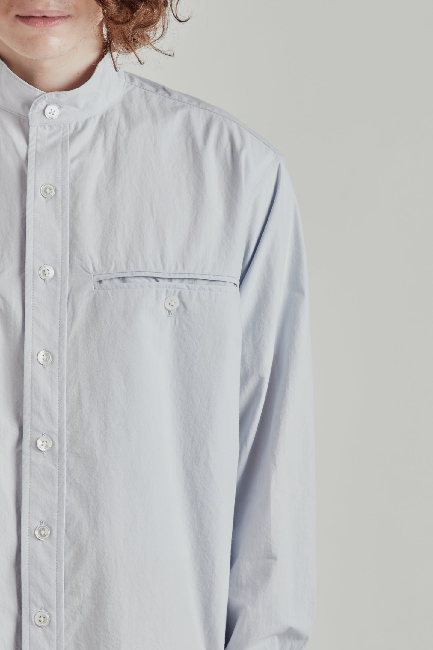 Airport Shirt - White Blue