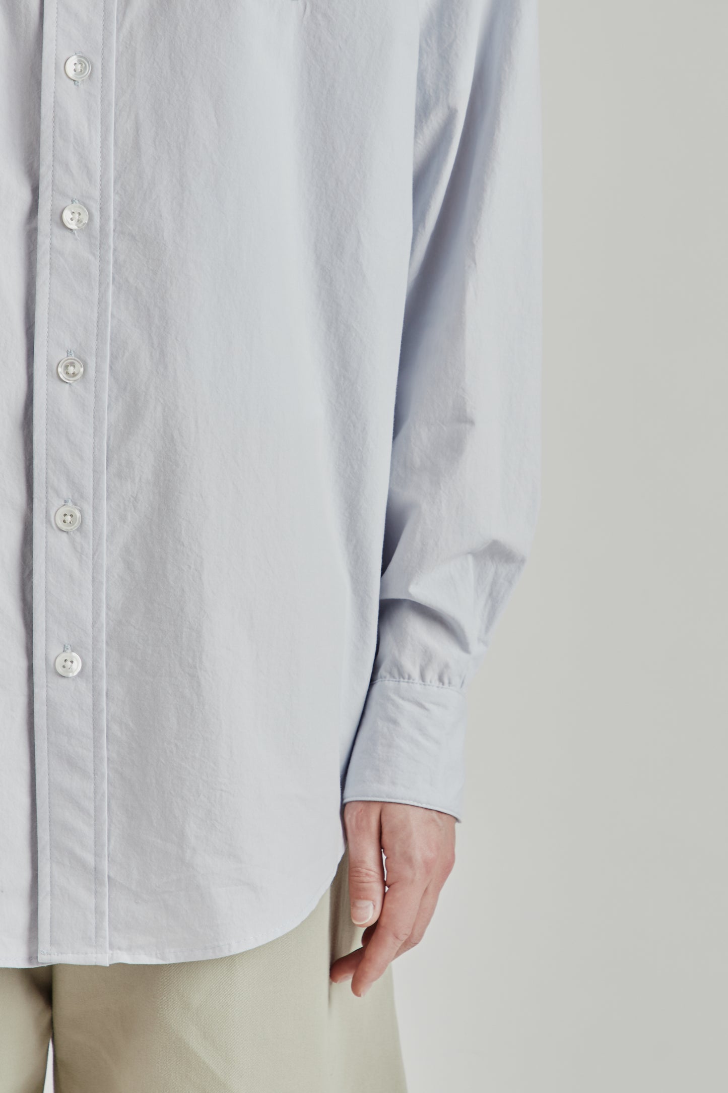 Airport Shirt - White Blue