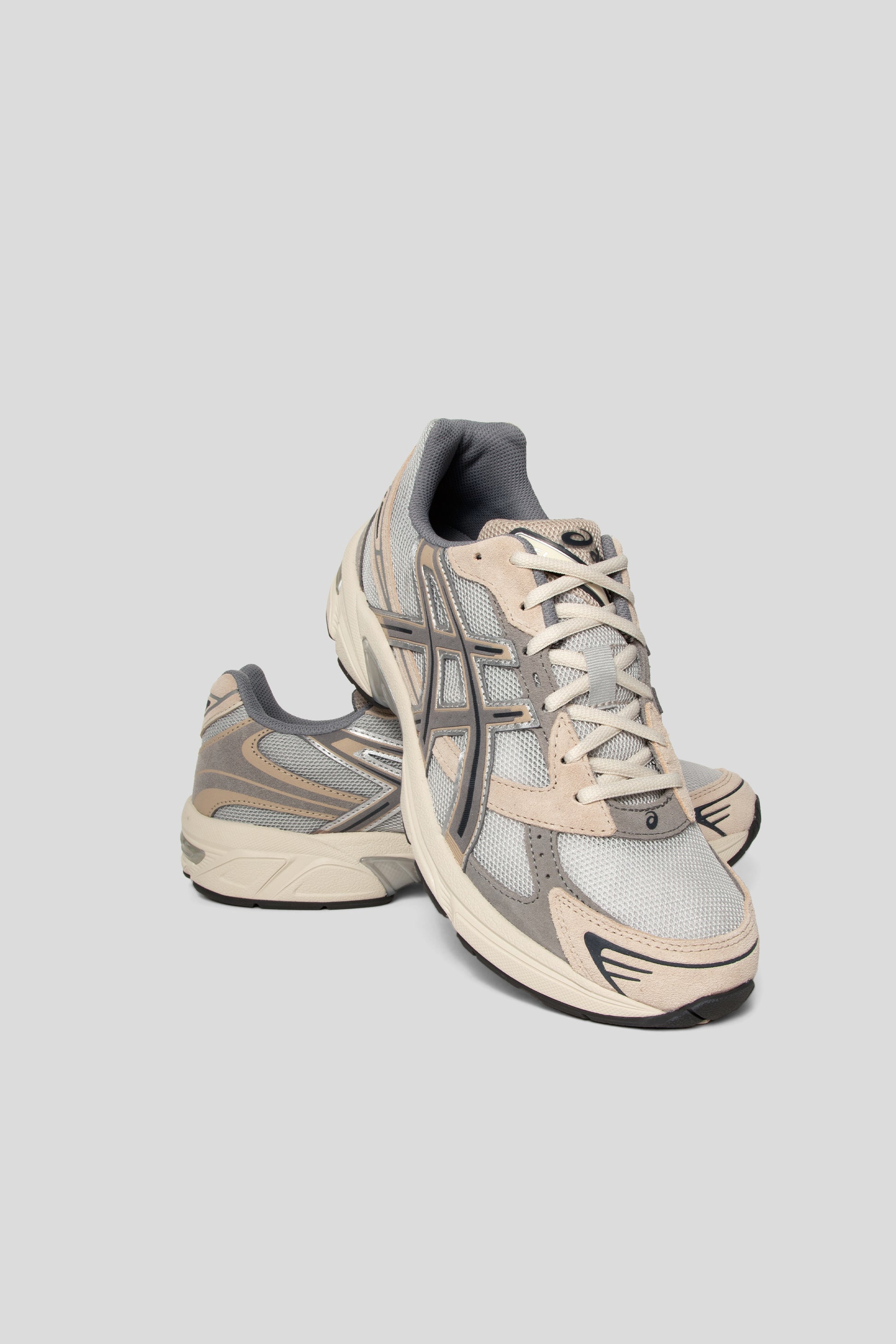 Asics Gel-1130 Shoe in Oyster Grey / Clay Grey