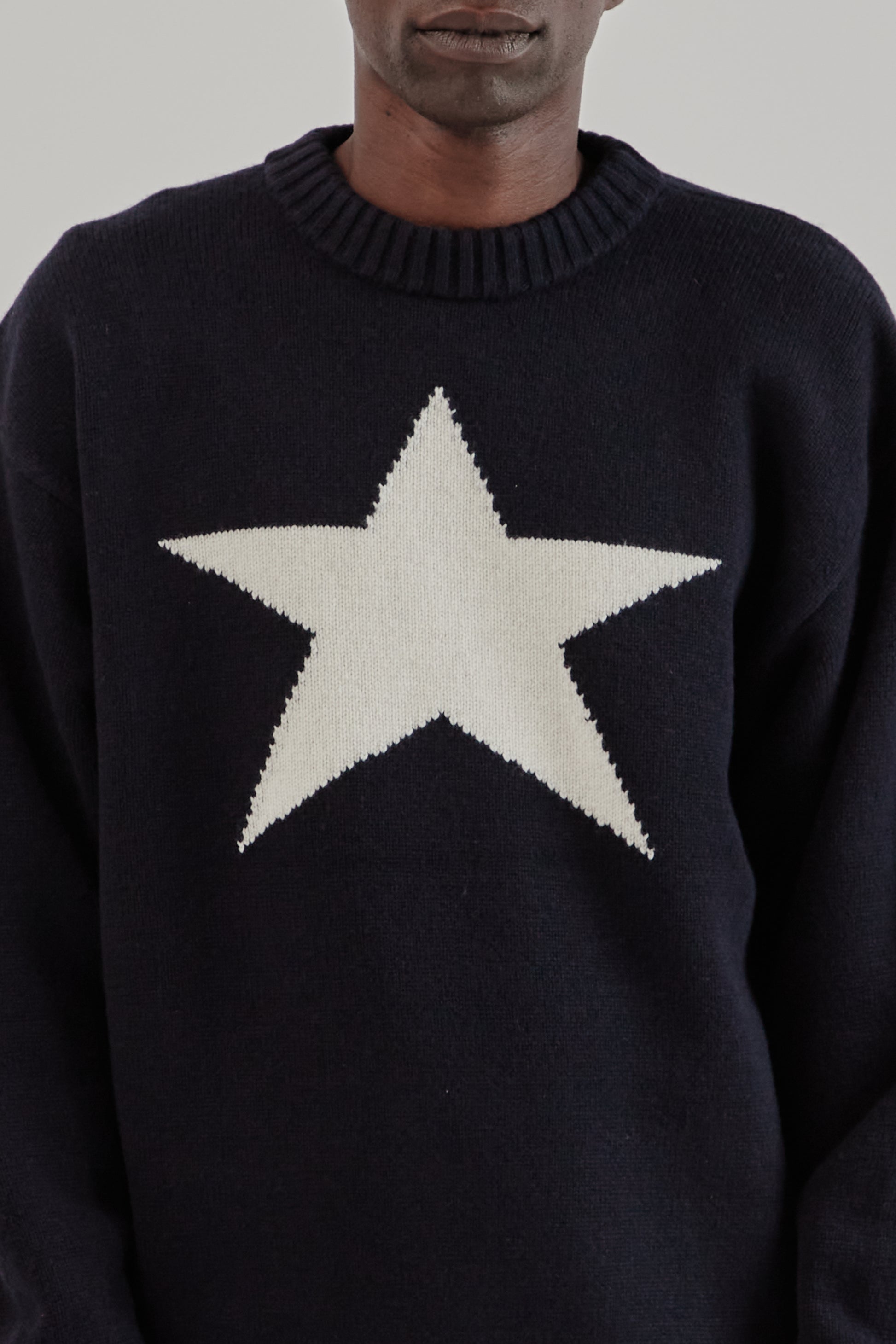 is-ness FW25 Doron Ventalation Knit Navy1