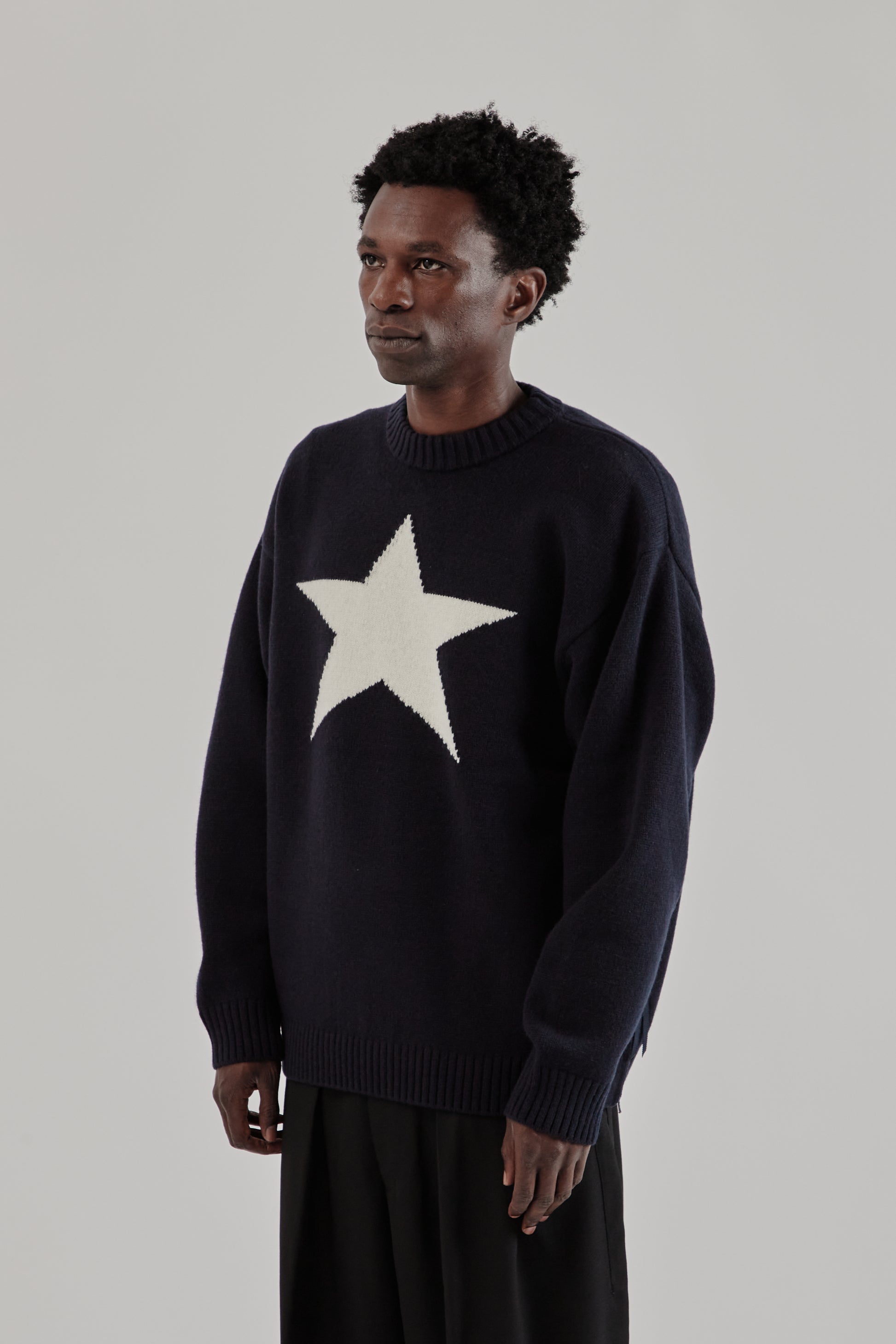 is-ness FW25 Doron Ventalation Knit Navy5
