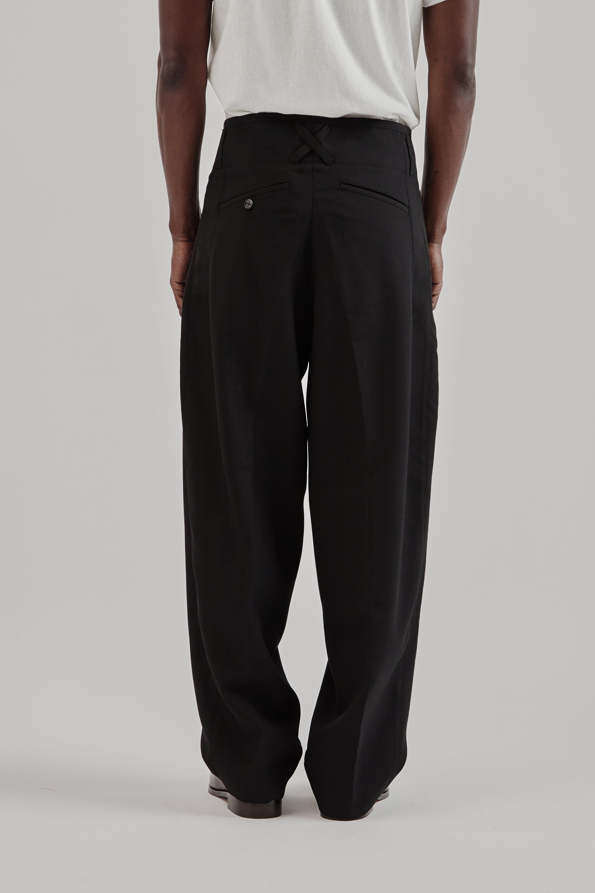 is-ness FW25 Phoenixx Trousers Black5