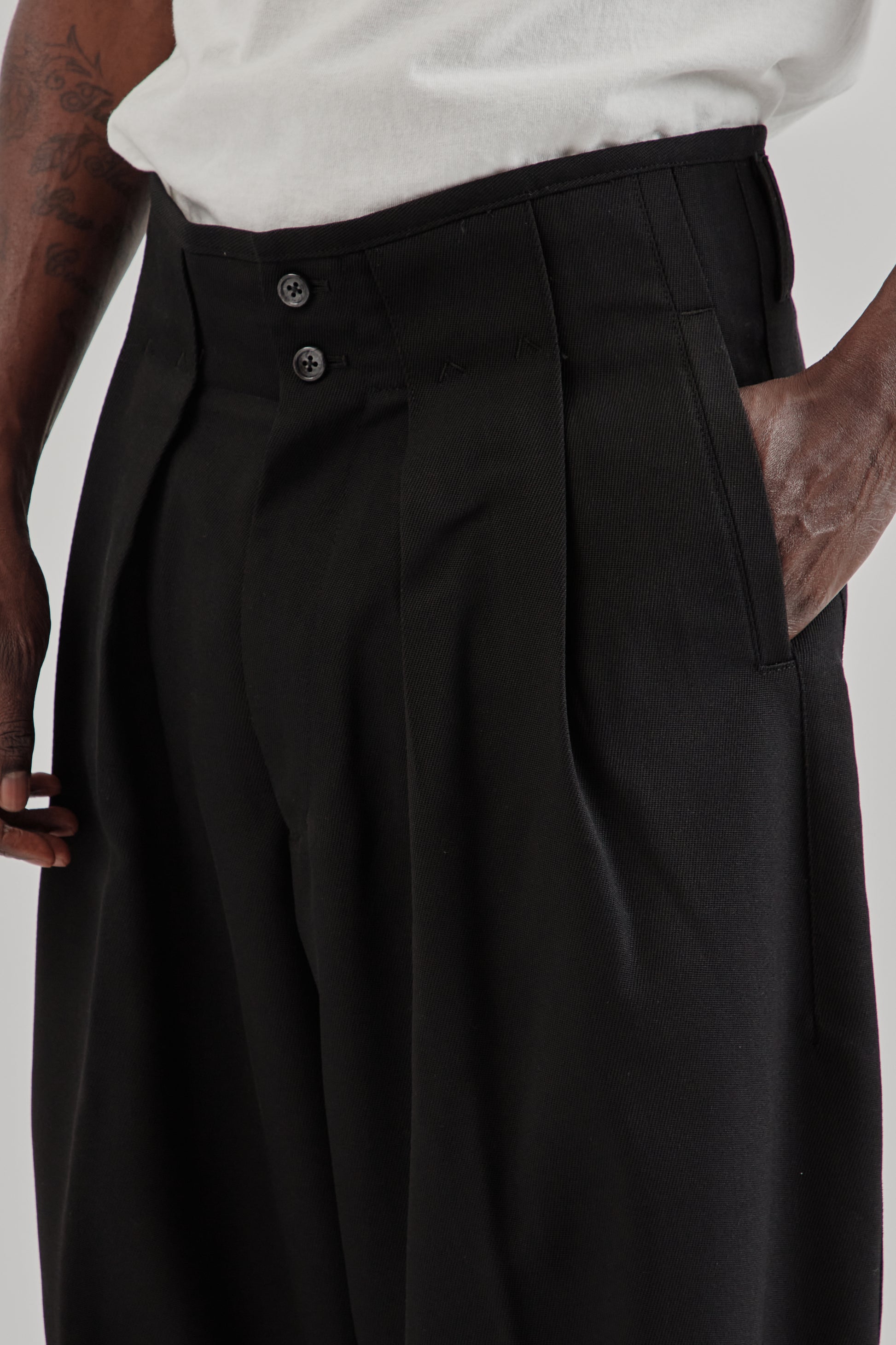 is-ness FW25 Phoenixx Trousers Black7