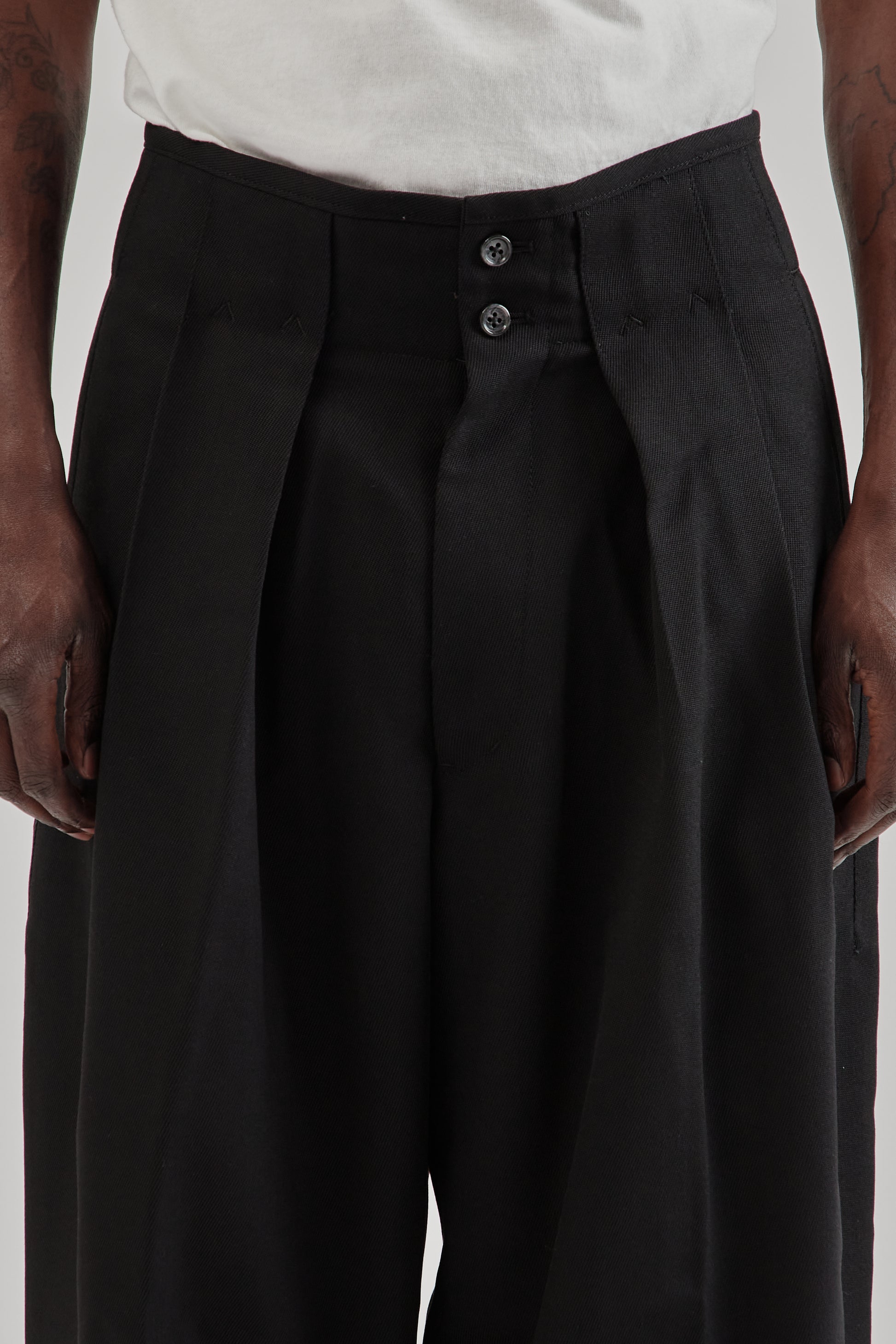 is-ness FW25 Phoenixx Trousers Black9