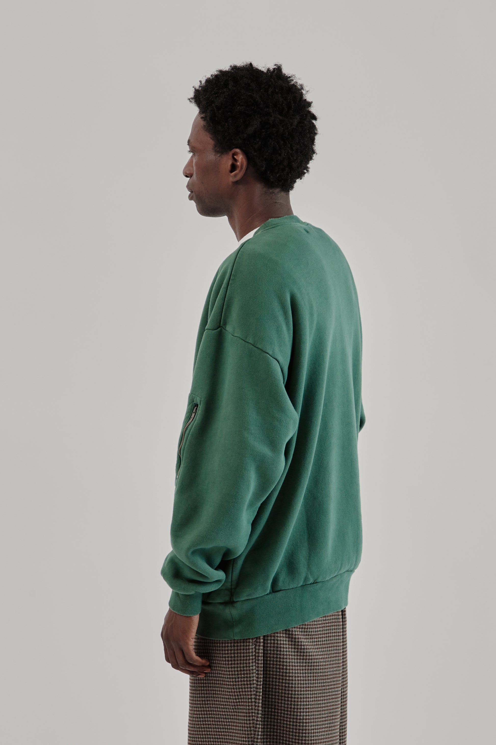 is-ness FW25 Pigment Dyed Crewneck Sweatshirt Green8