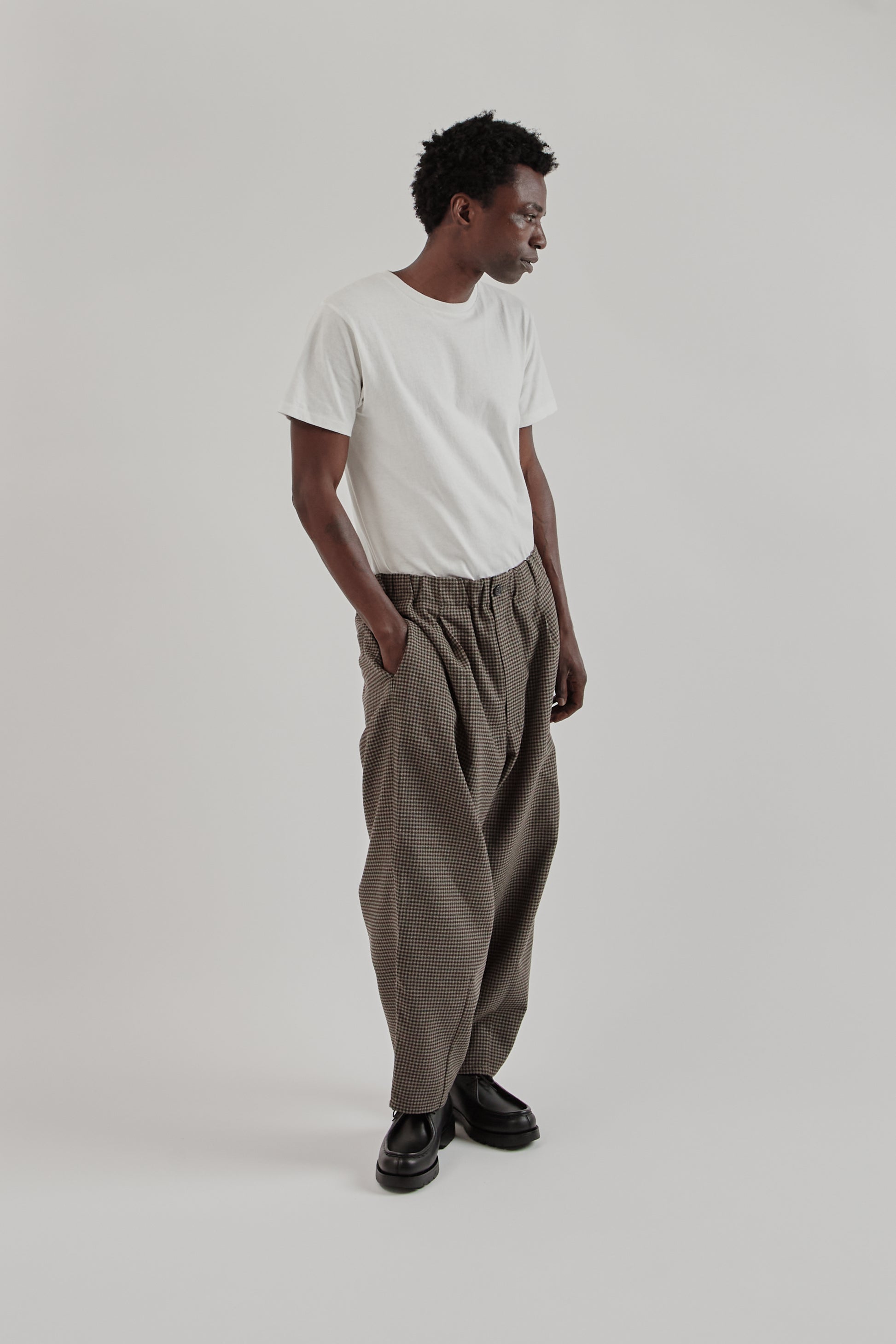 is-ness FW25 Tech Tweed Darts Pants Houndstooth Check21