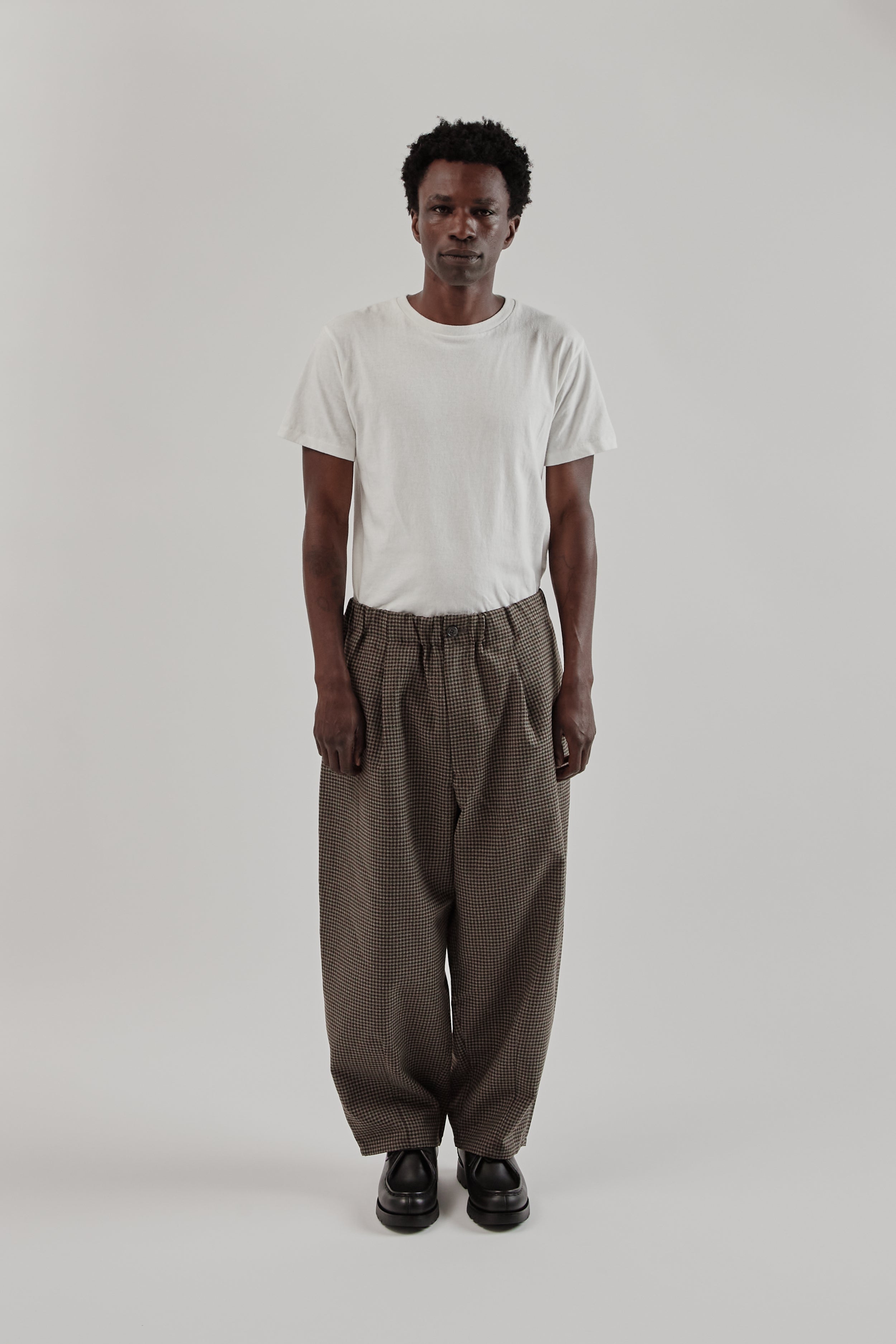 is-ness Tech Tweed Darts Pants - Houndstooth Check | Wallace