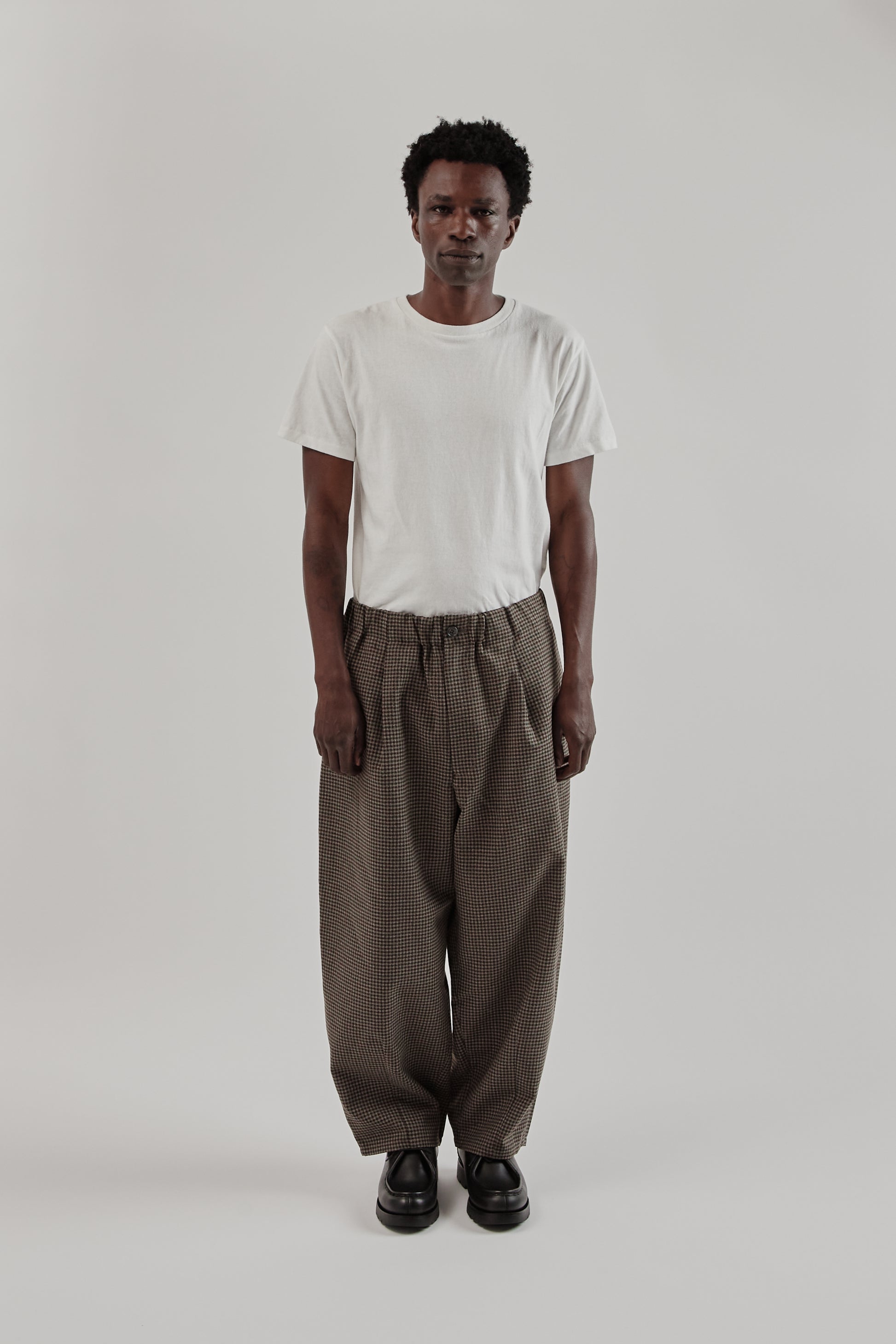 is-ness FW25 Tech Tweed Darts Pants Houndstooth Check3