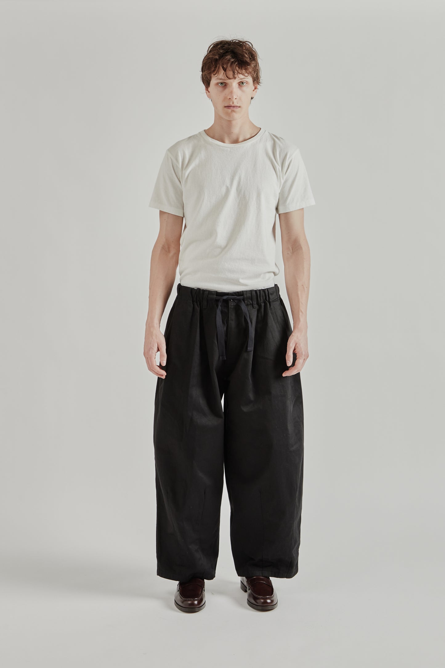 is-ness SS26 Balloon EZ Pants Black2025