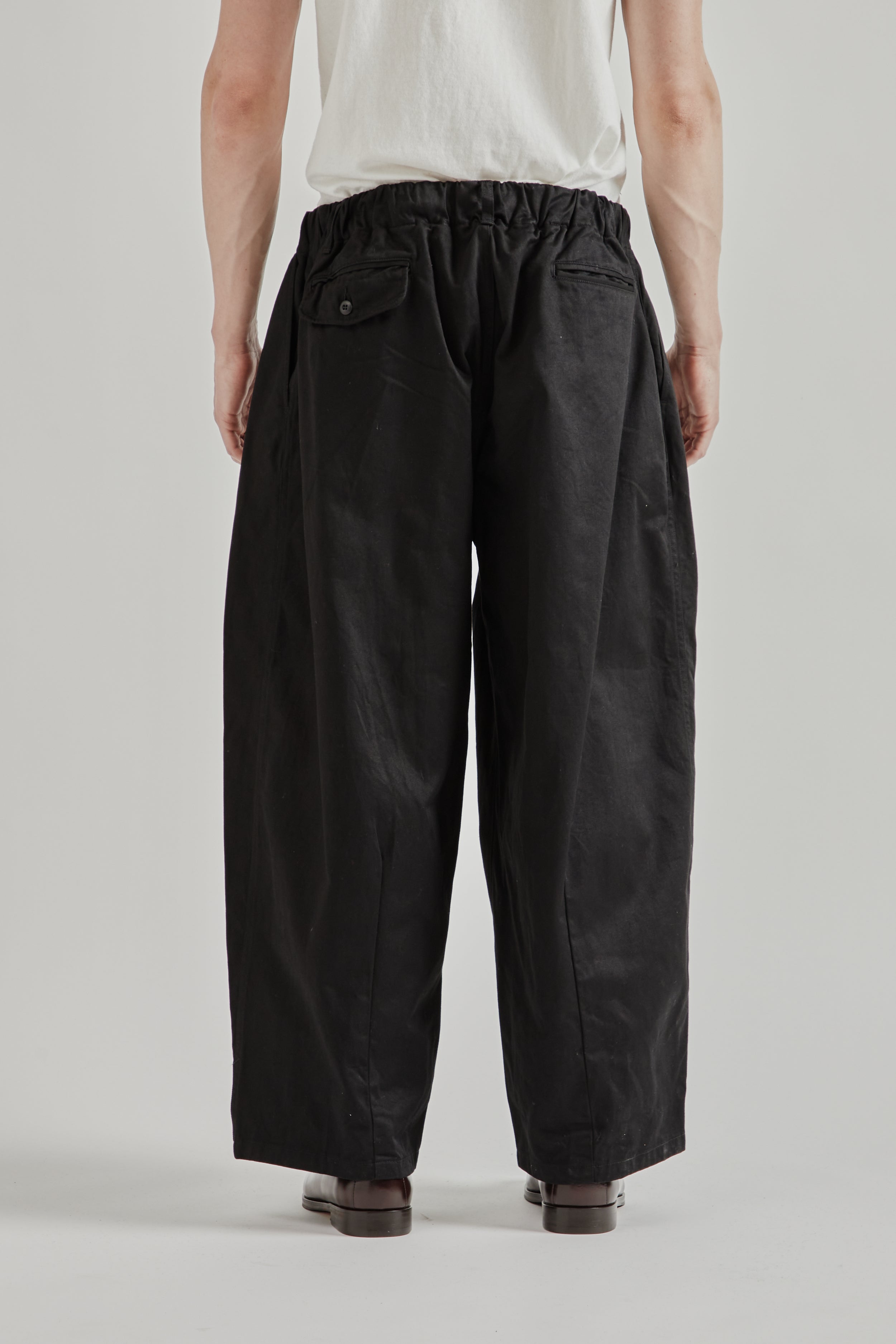 IS-NESS イズネス BALLOON EZ PANTS 黒M 46 is-ness Balloon EZ Pants - Black | Wallace Mercantile Shop