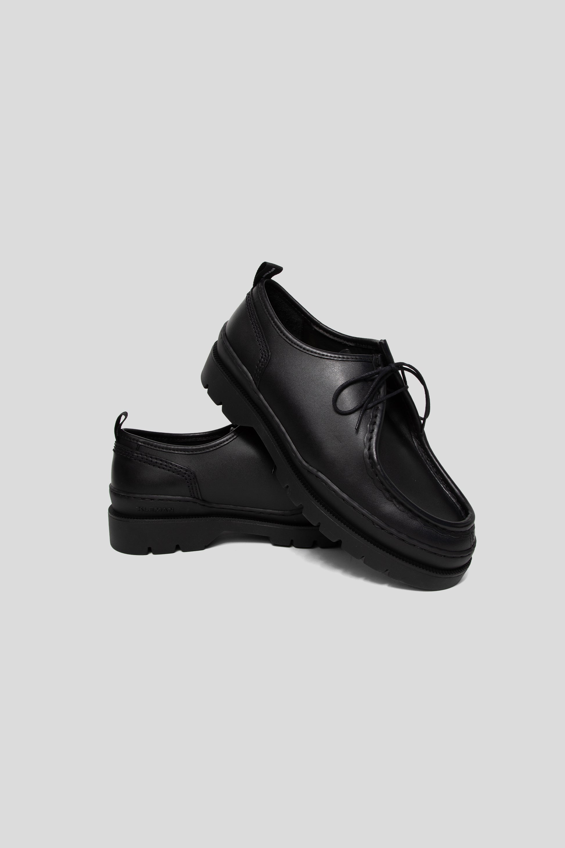 Kleman Women's Major Shoe in Black
