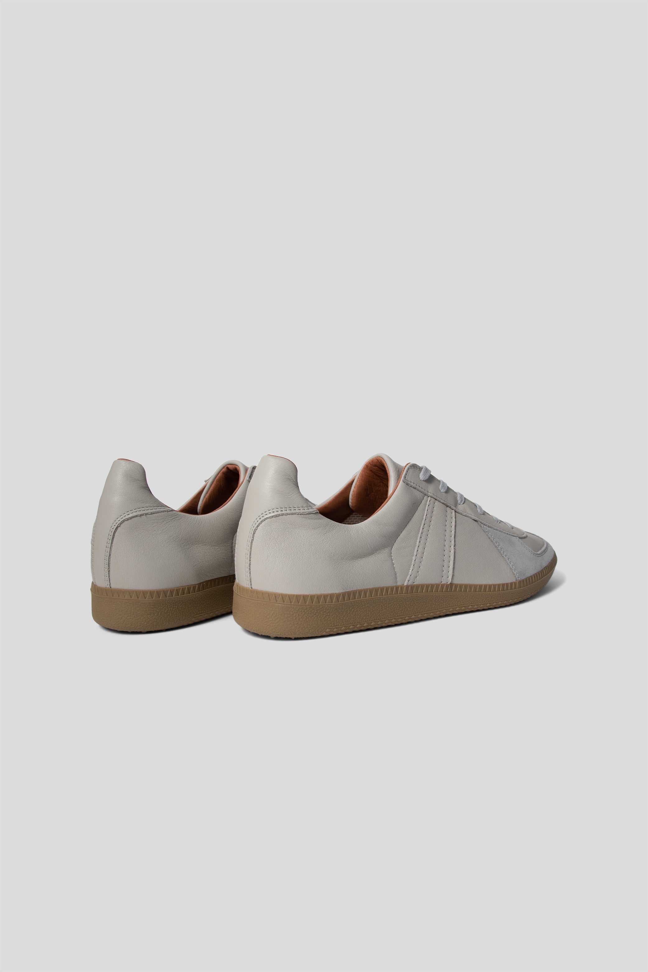 German Military Trainer - Light Gray